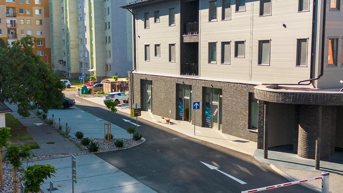Emerald Residence Apartments