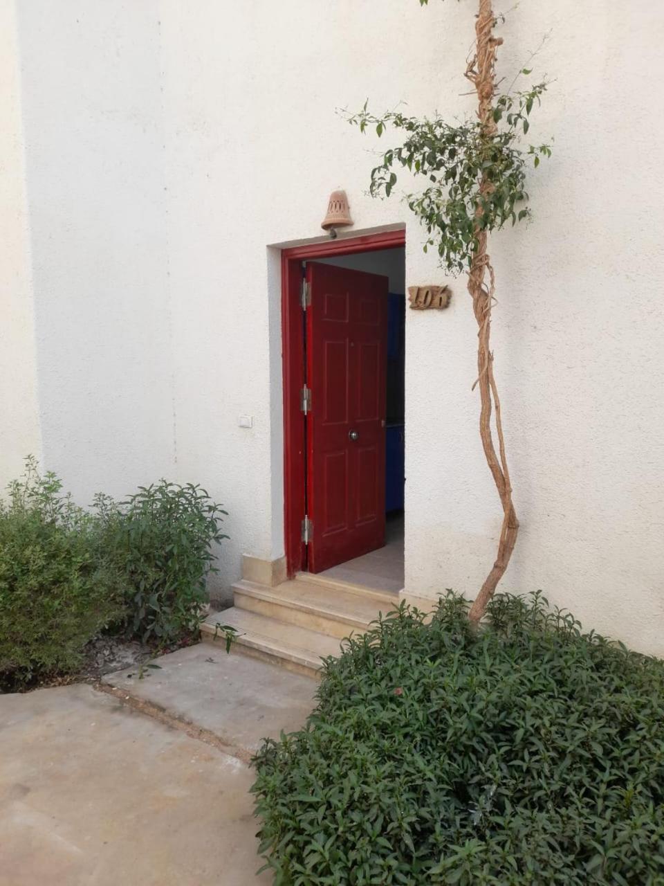 Hotel Delta Sharm pool view Studio Shahrazad - Image 1