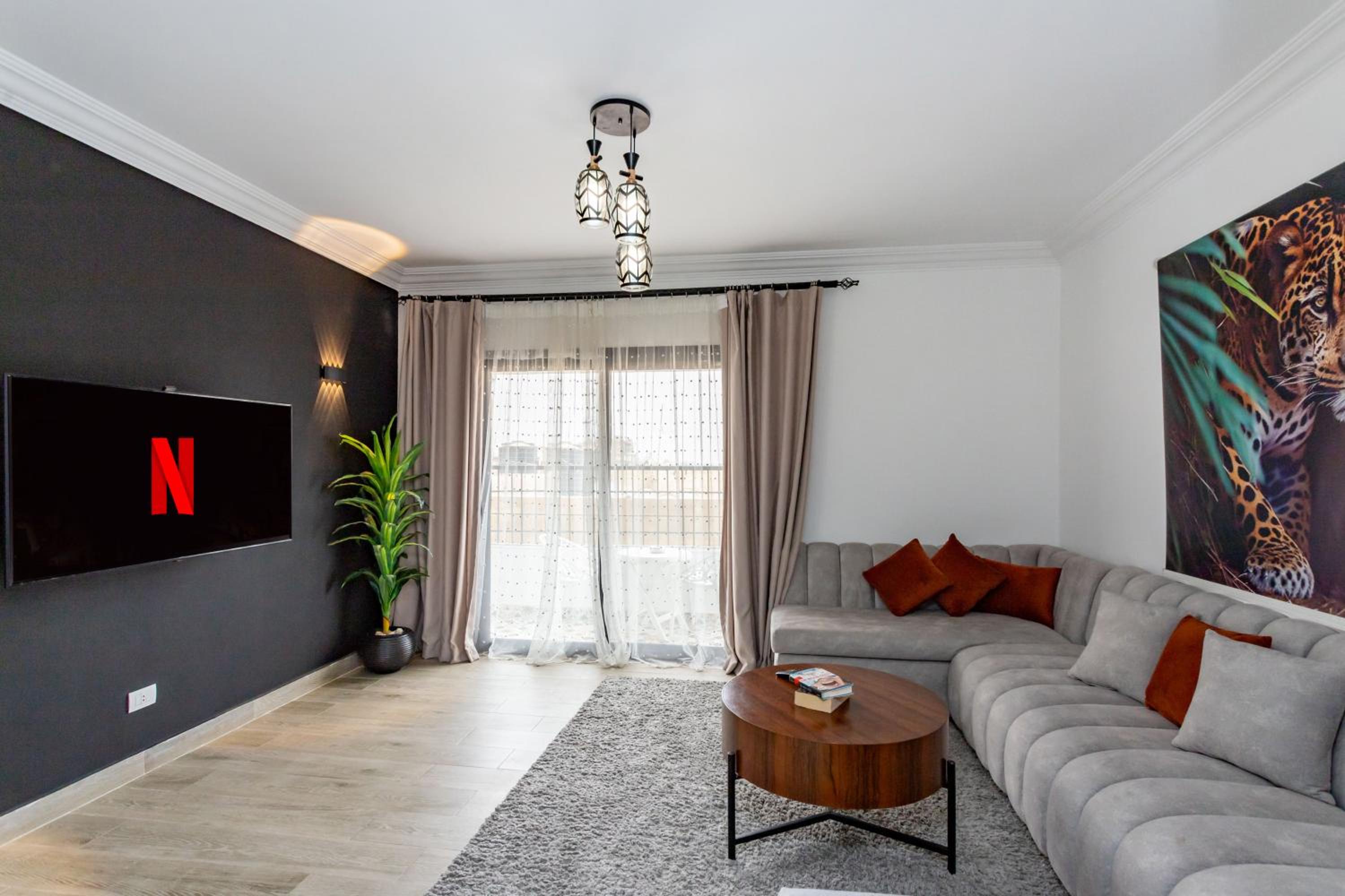 Nasr city apt , 5 min to city Stars mall & more