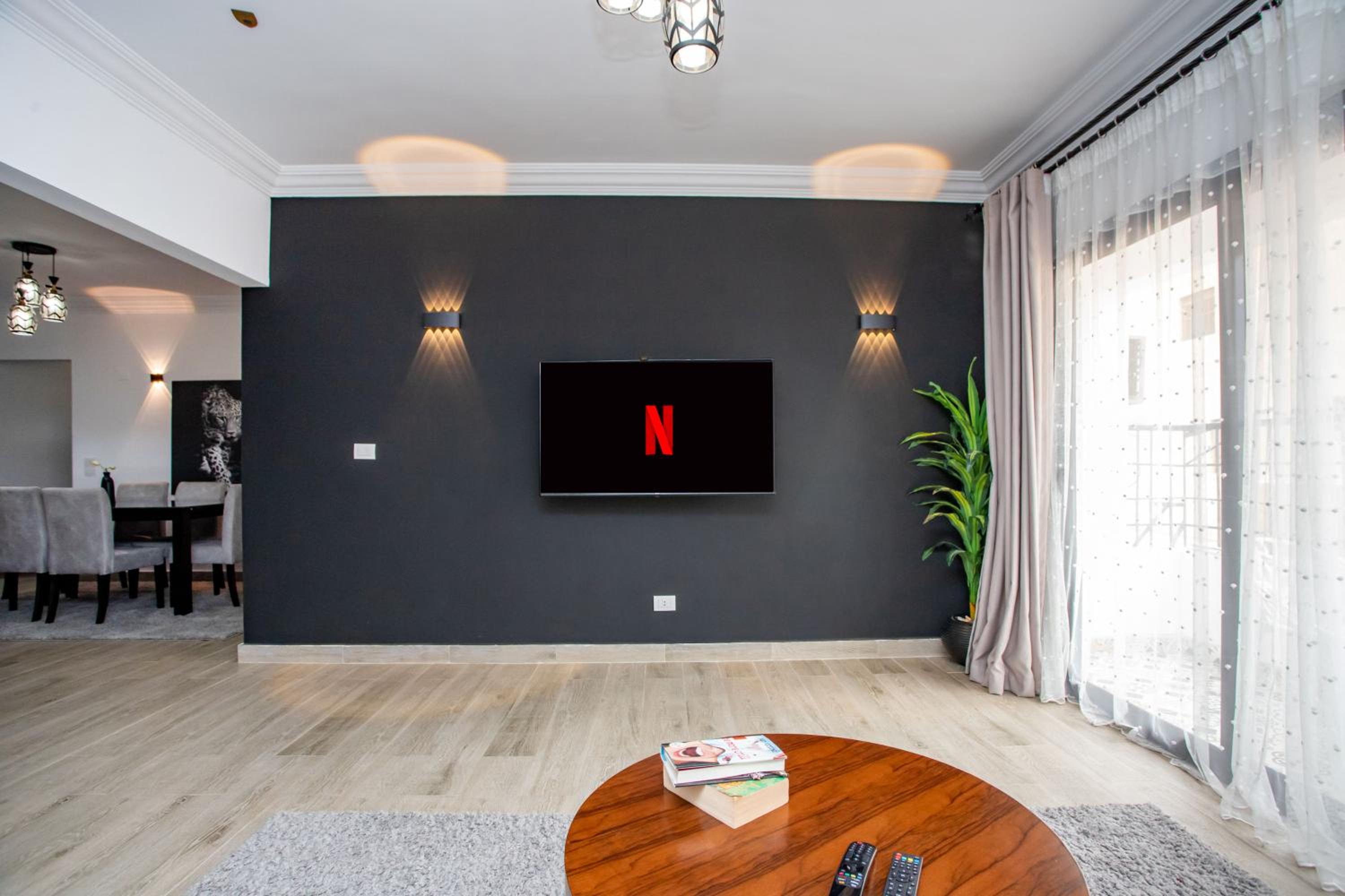 Nasr city apt , 5 min to city Stars mall & more