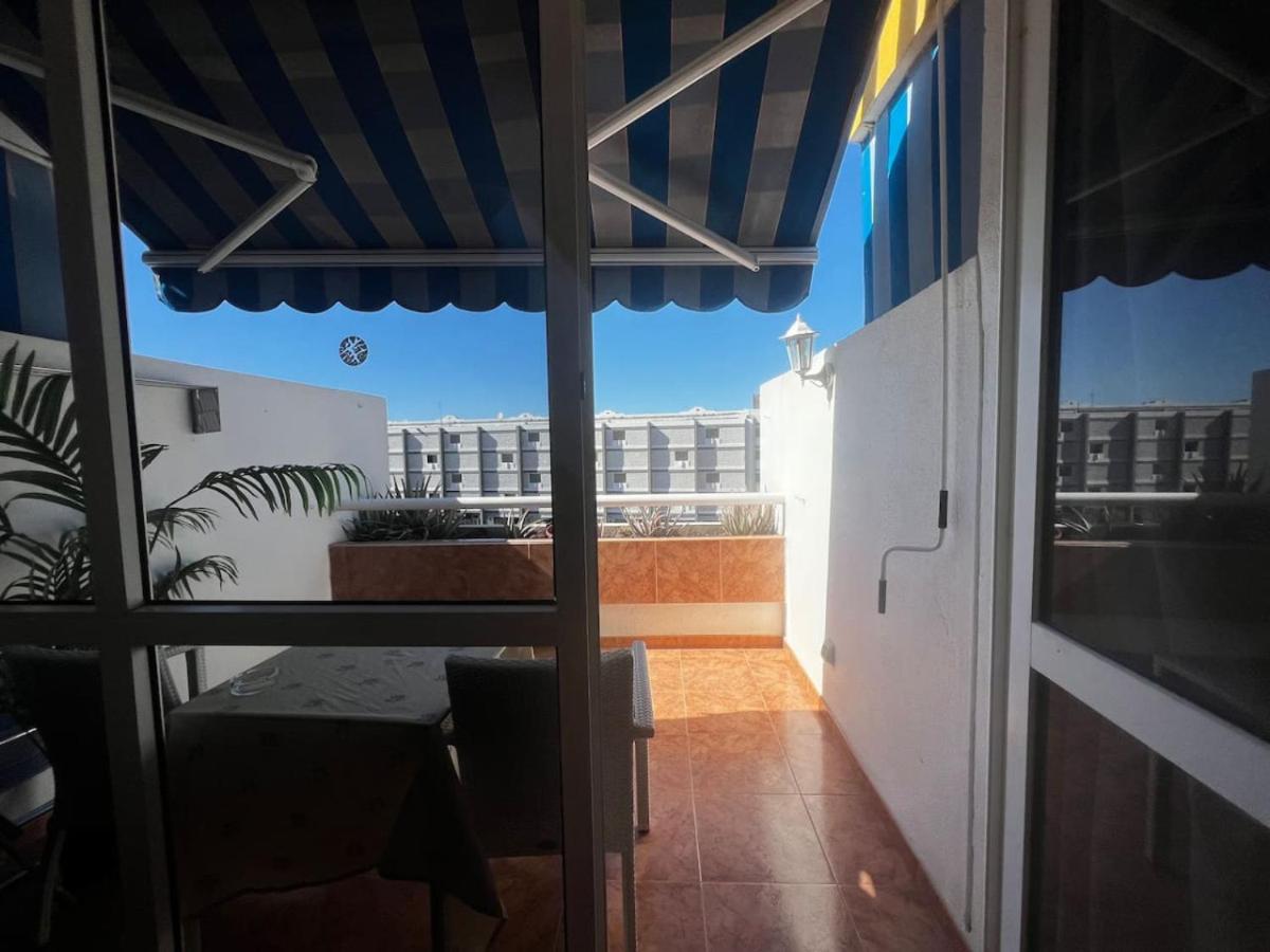 Patalavaca Beach Apartment Pool Terrace