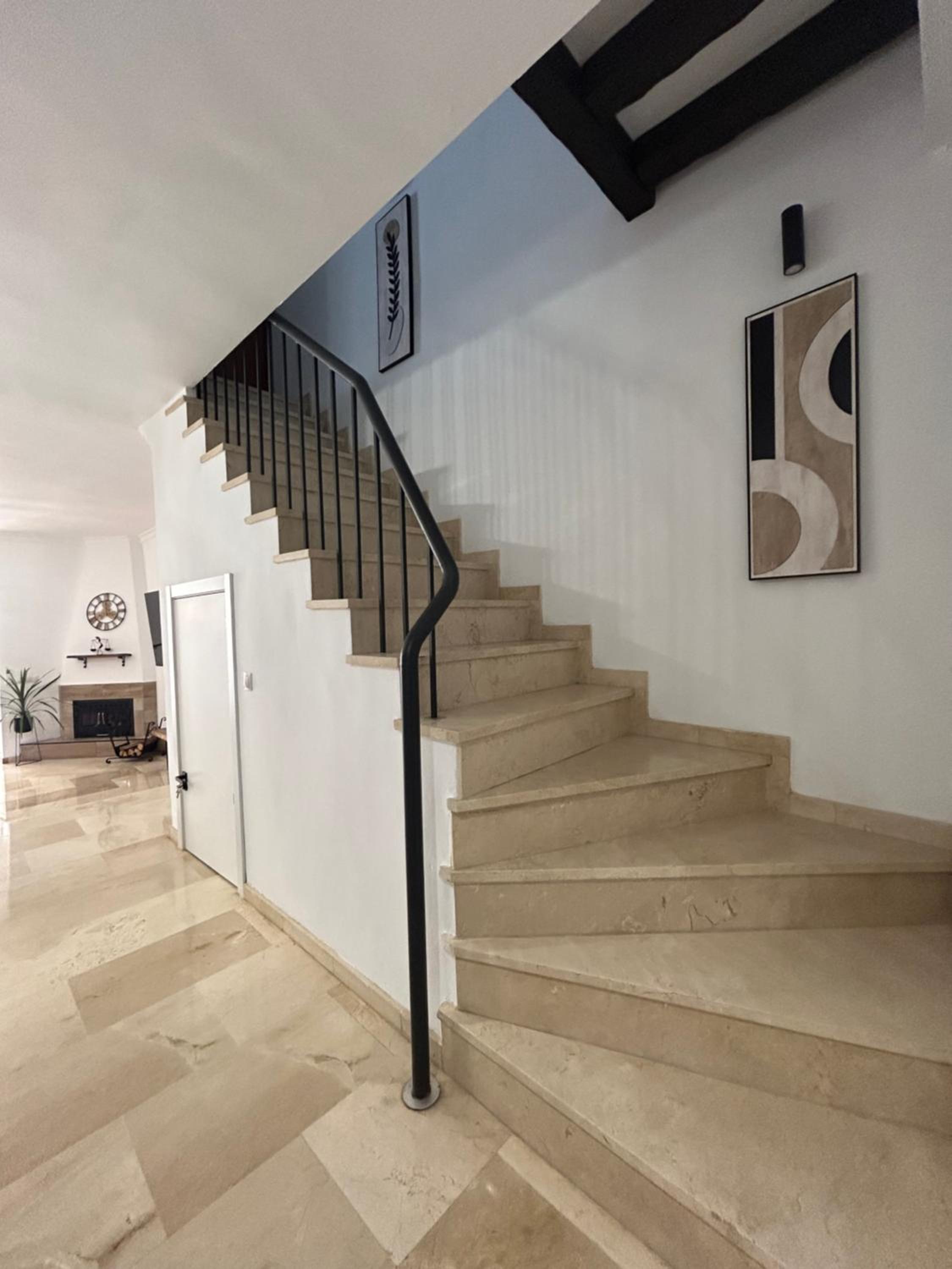 The Lemon House photo 3