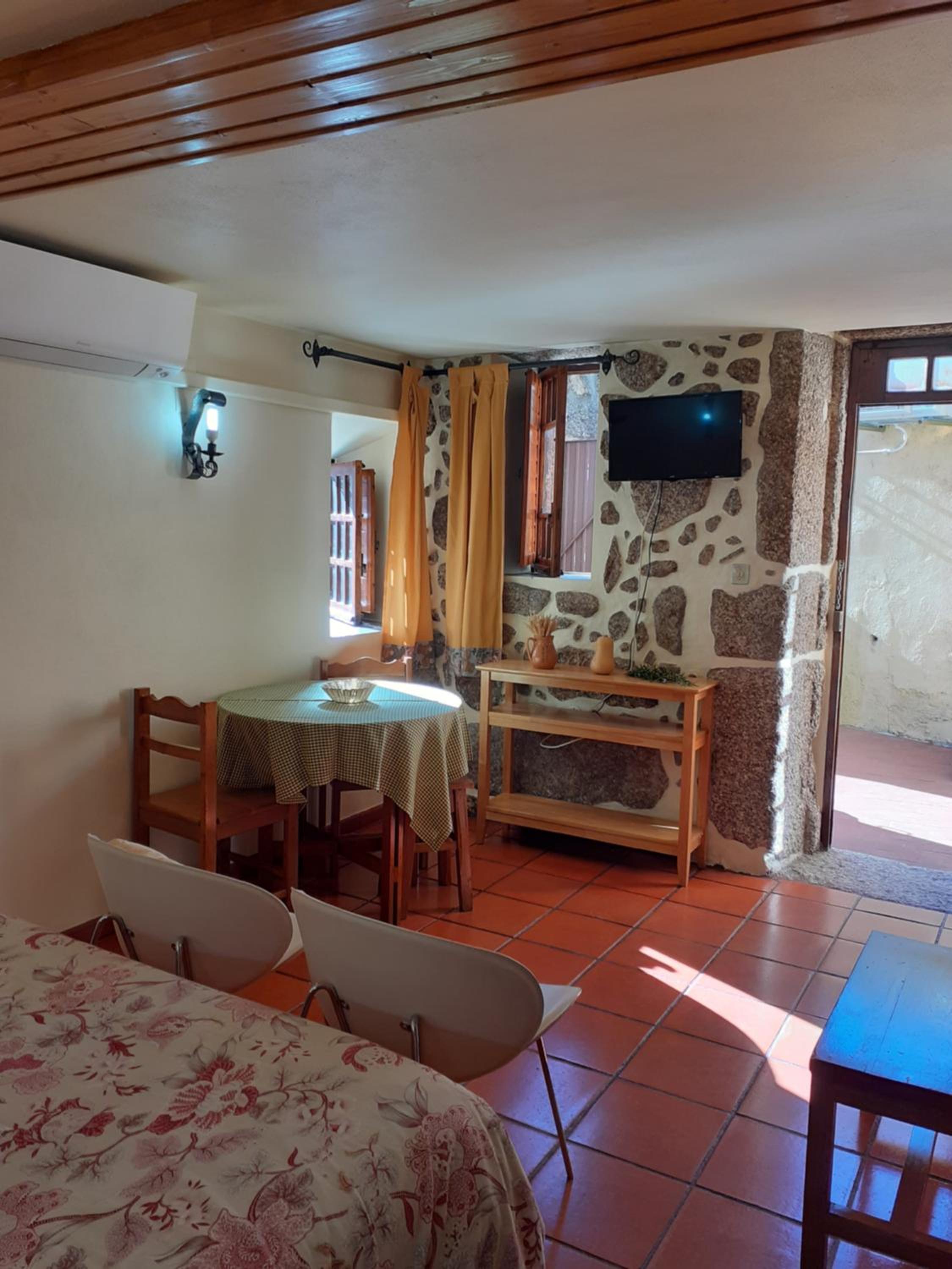 Casas do Cruzeiro view 2