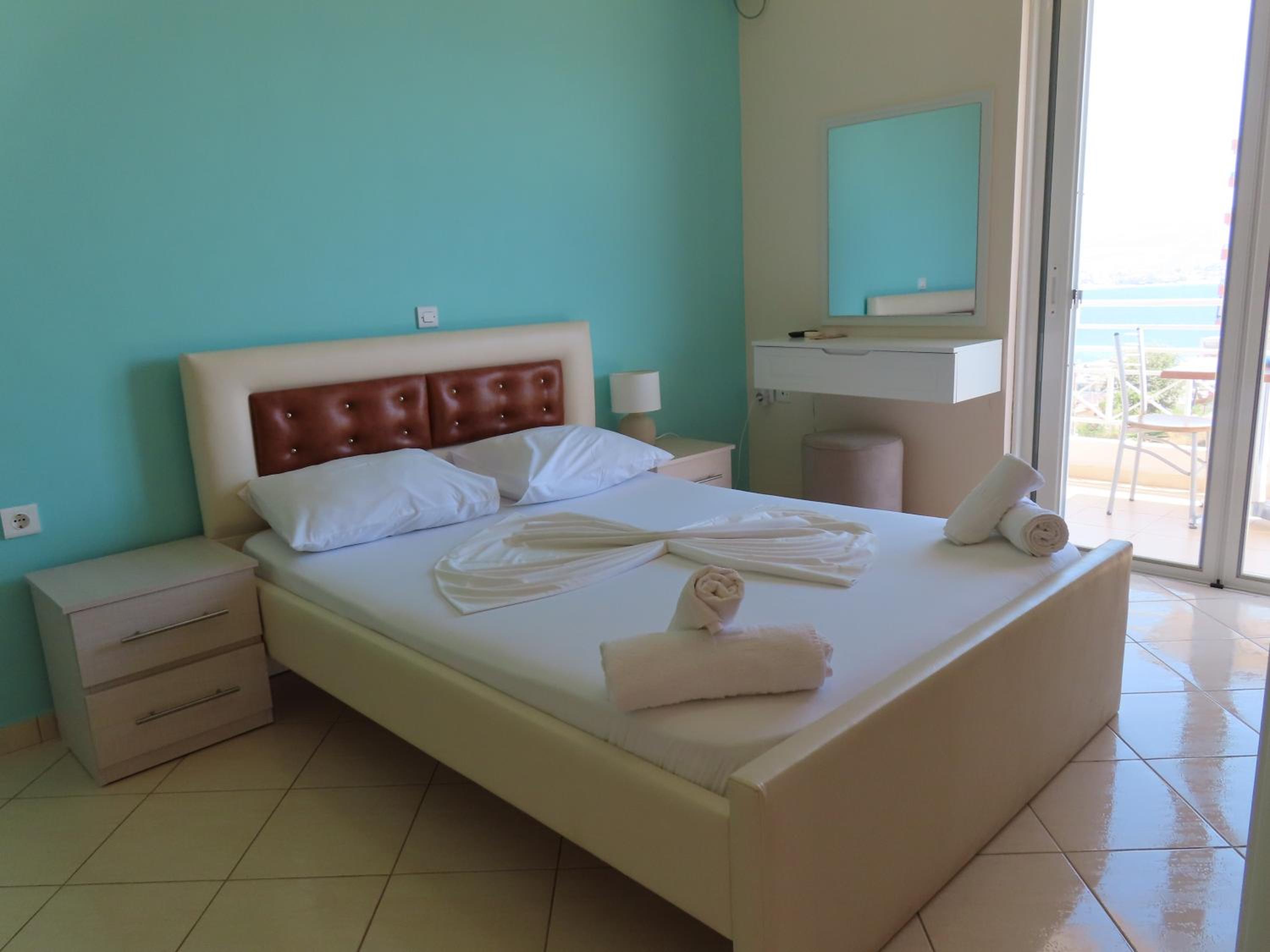 Mariana Apartments