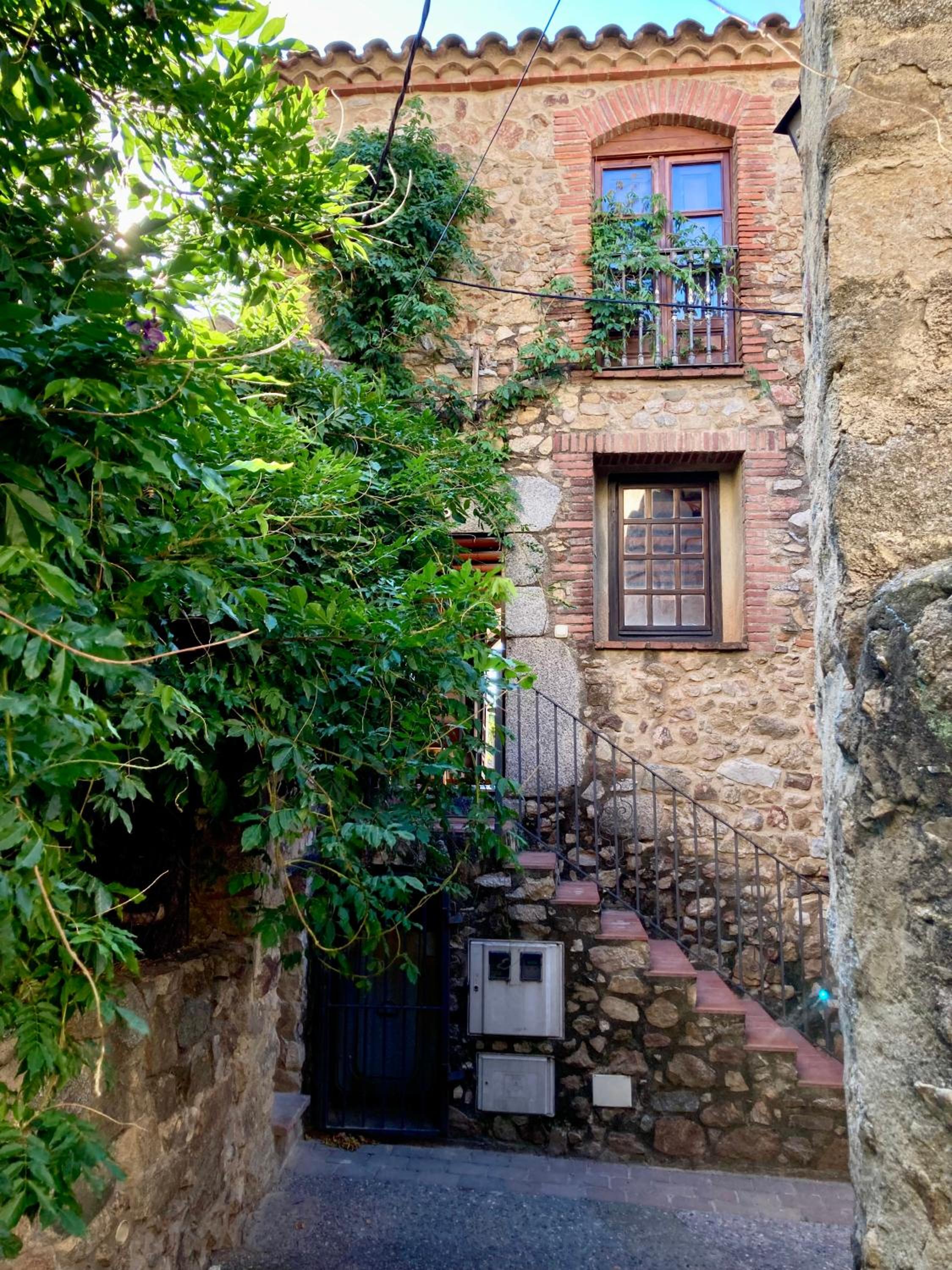 Stone House in Wine Territory