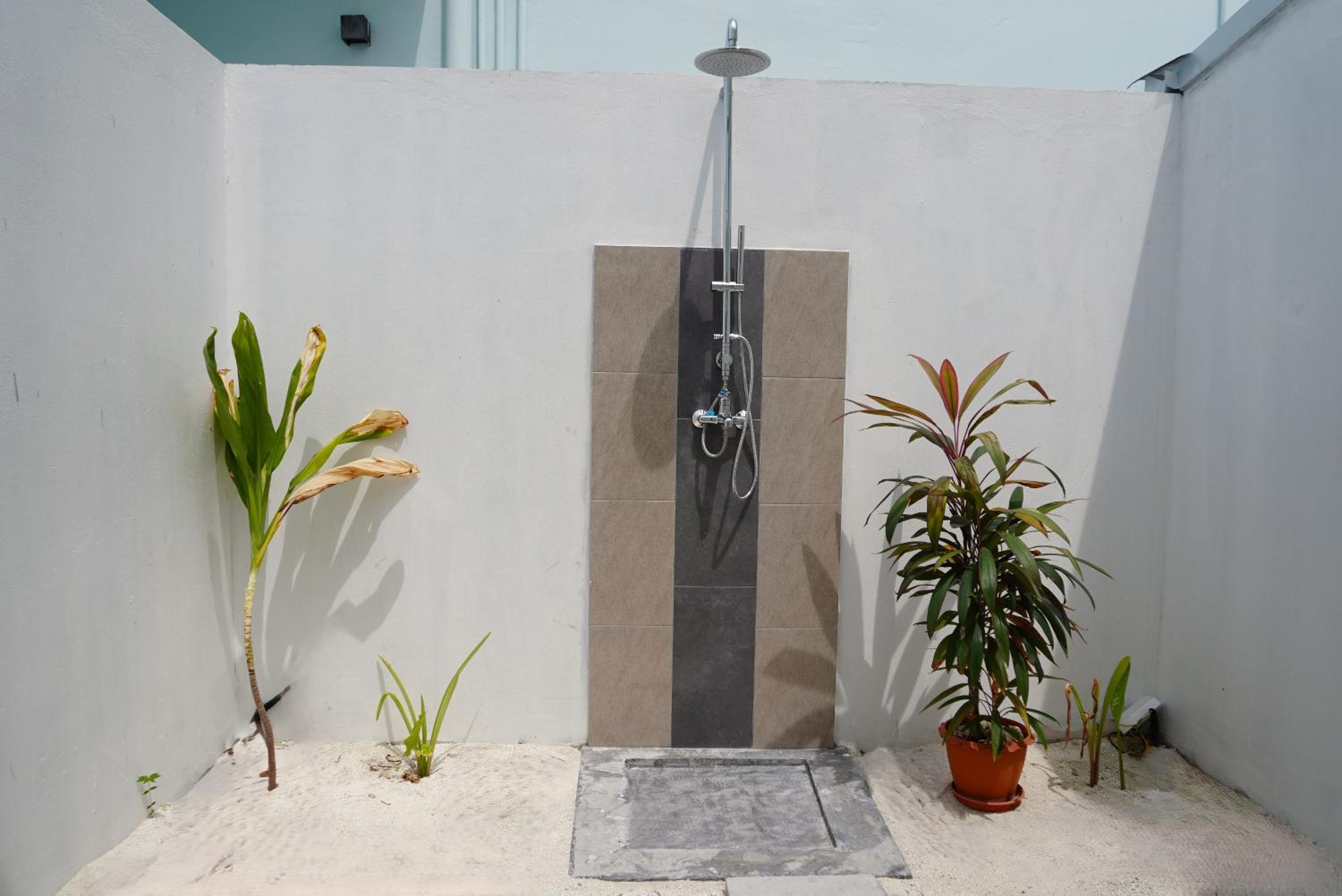 TME Retreats Dhigurah