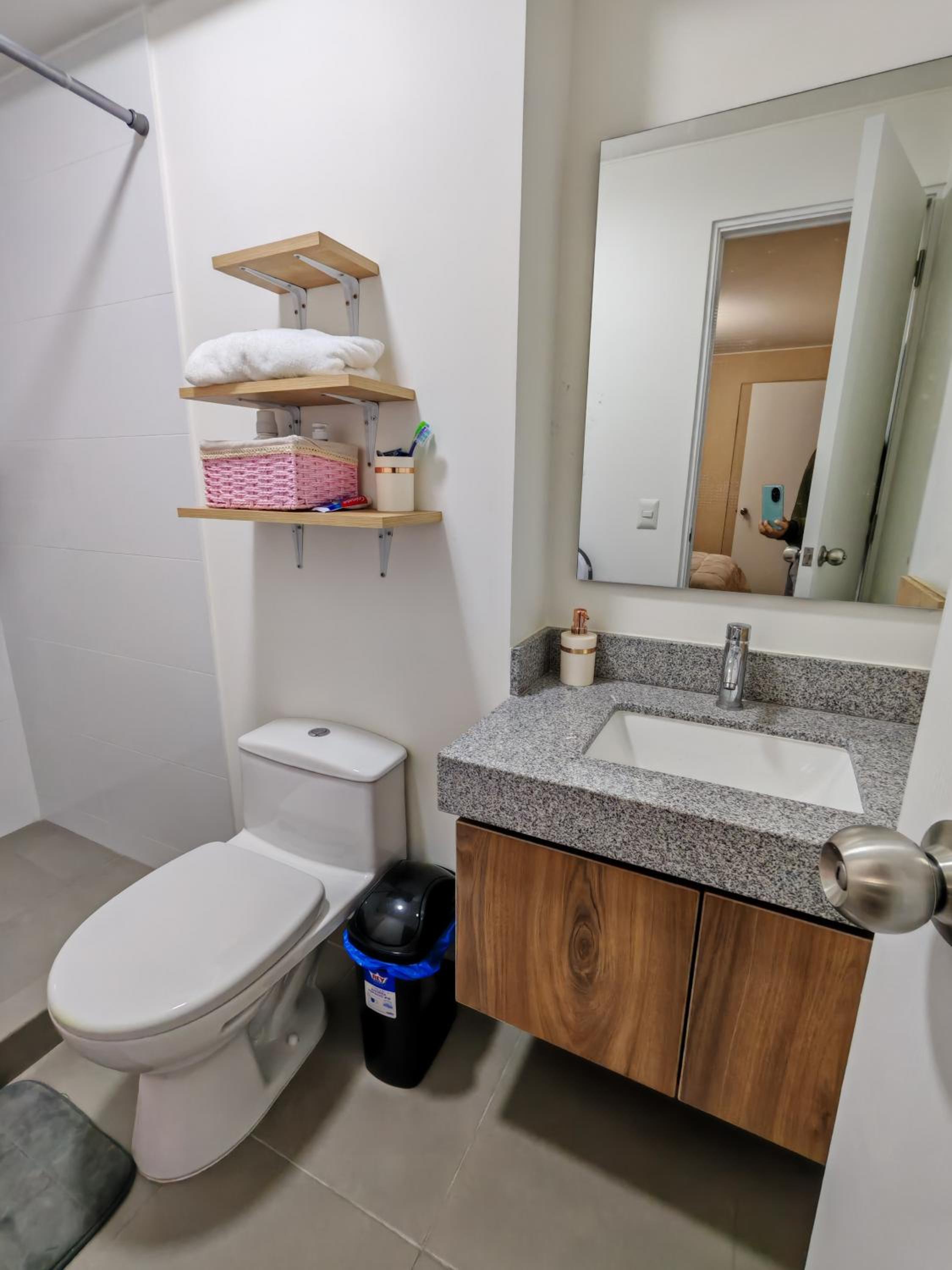 Departamento Amoblado en Lince
