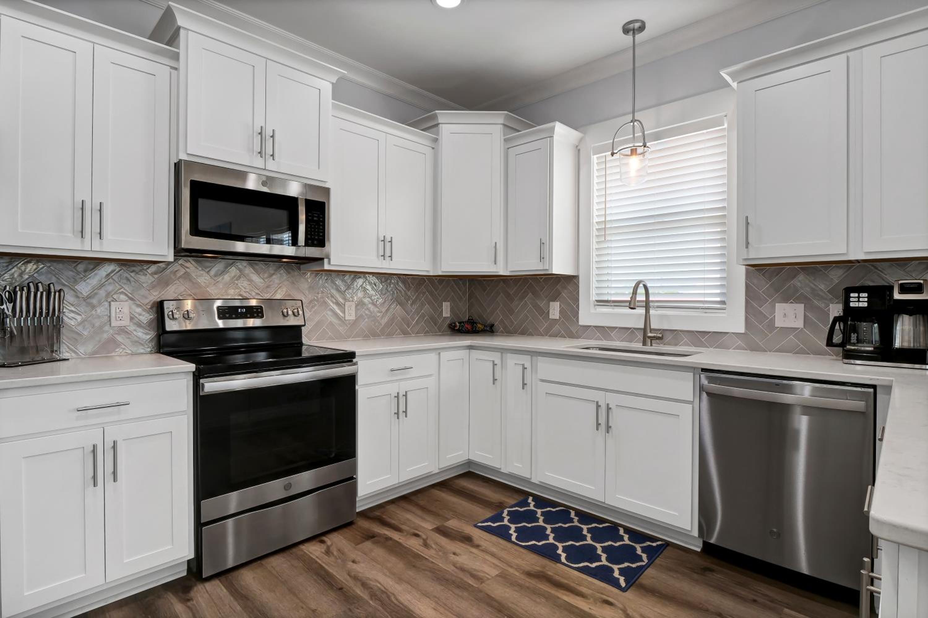 Pier Reviewed by Sea Scape Properties view 5