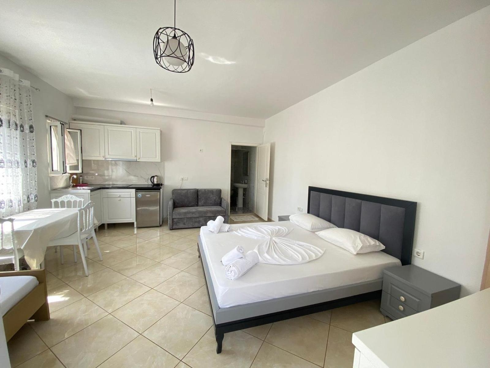Mariana Apartments