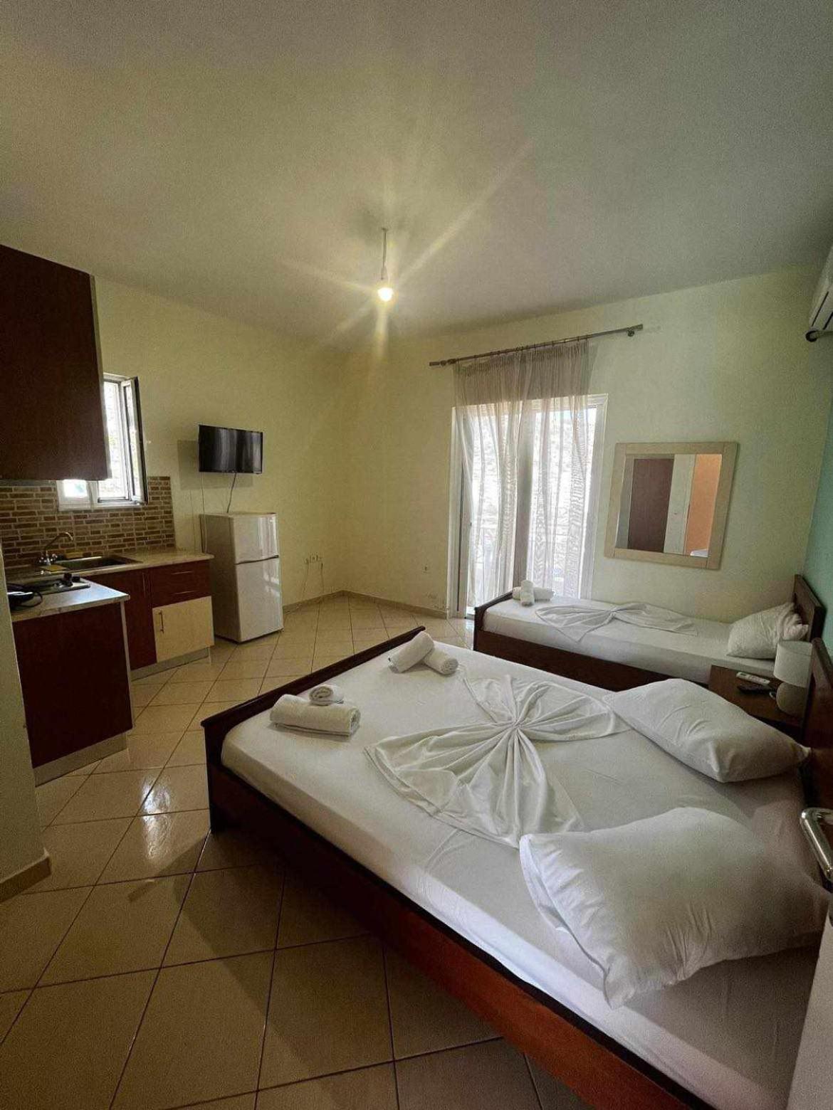 Mariana Apartments