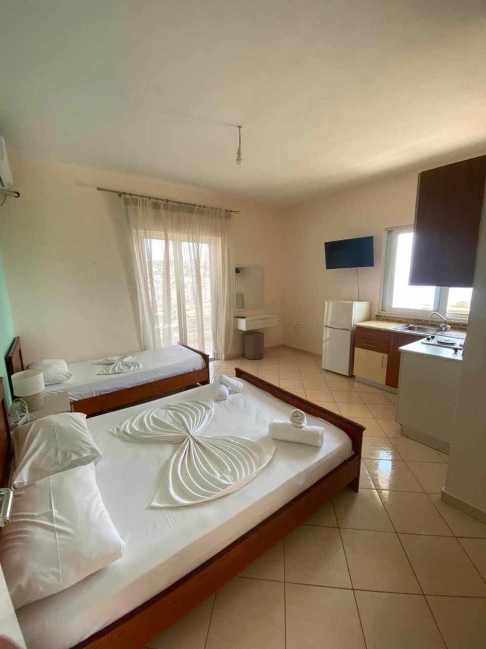 Mariana Apartments
