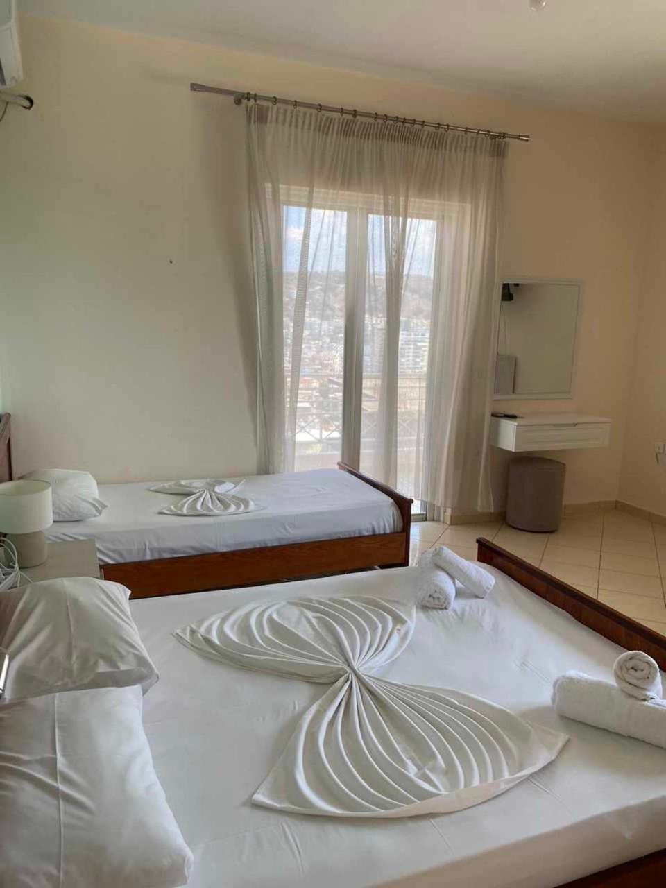 Mariana Apartments