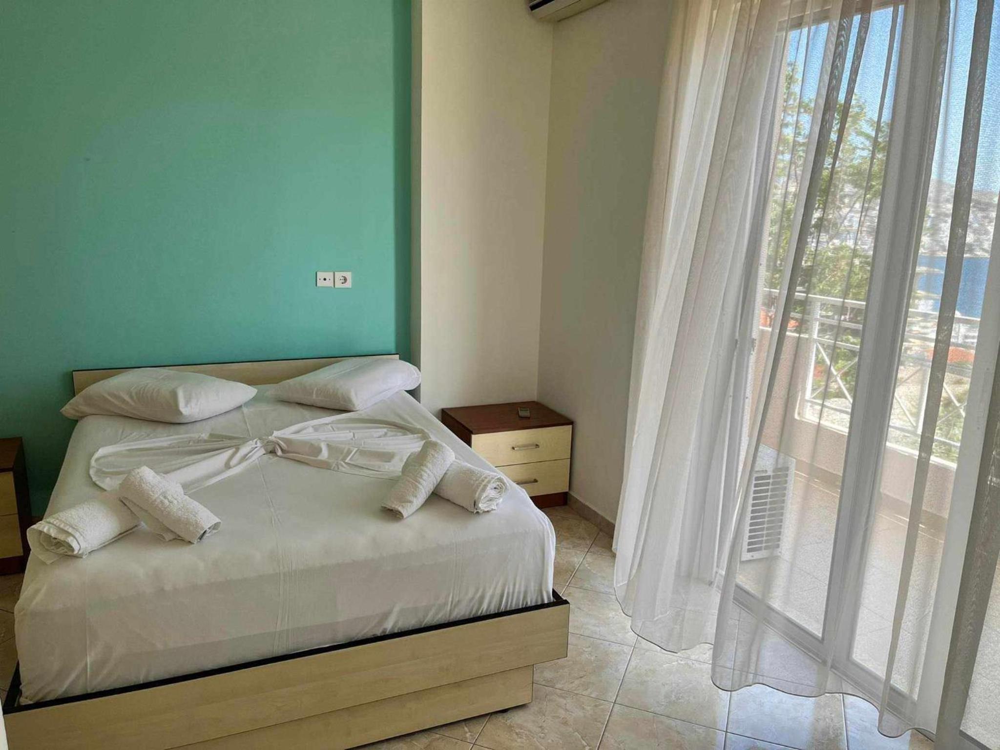 Mariana Apartments