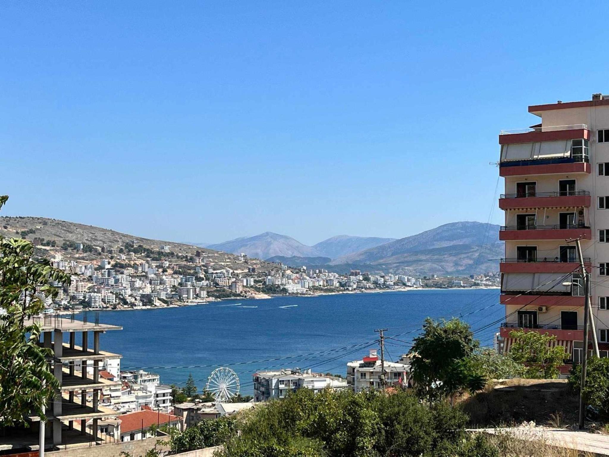 Mariana Apartments