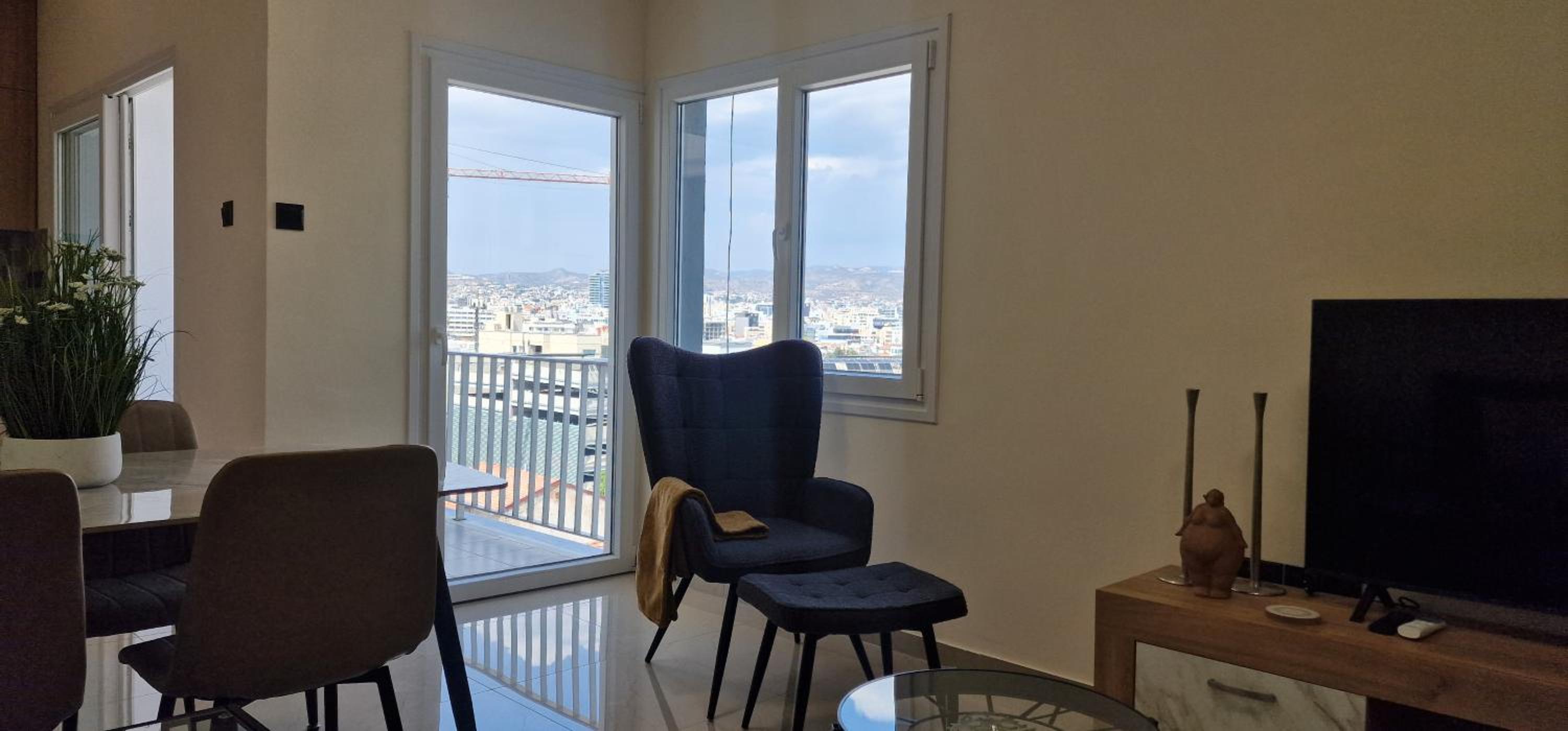 74 Prokymea- Steps from the Sea, Downtown, Balcony