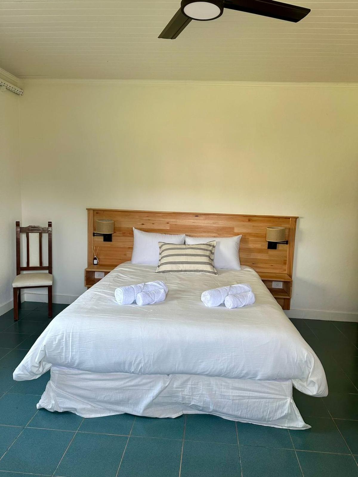 Chalet zona Norte con salida al lago 