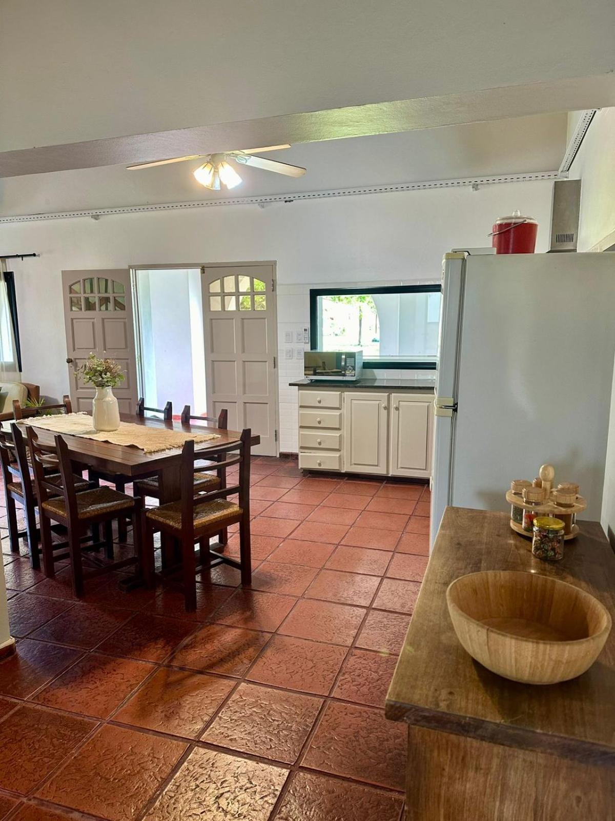 Chalet zona Norte con salida al lago 