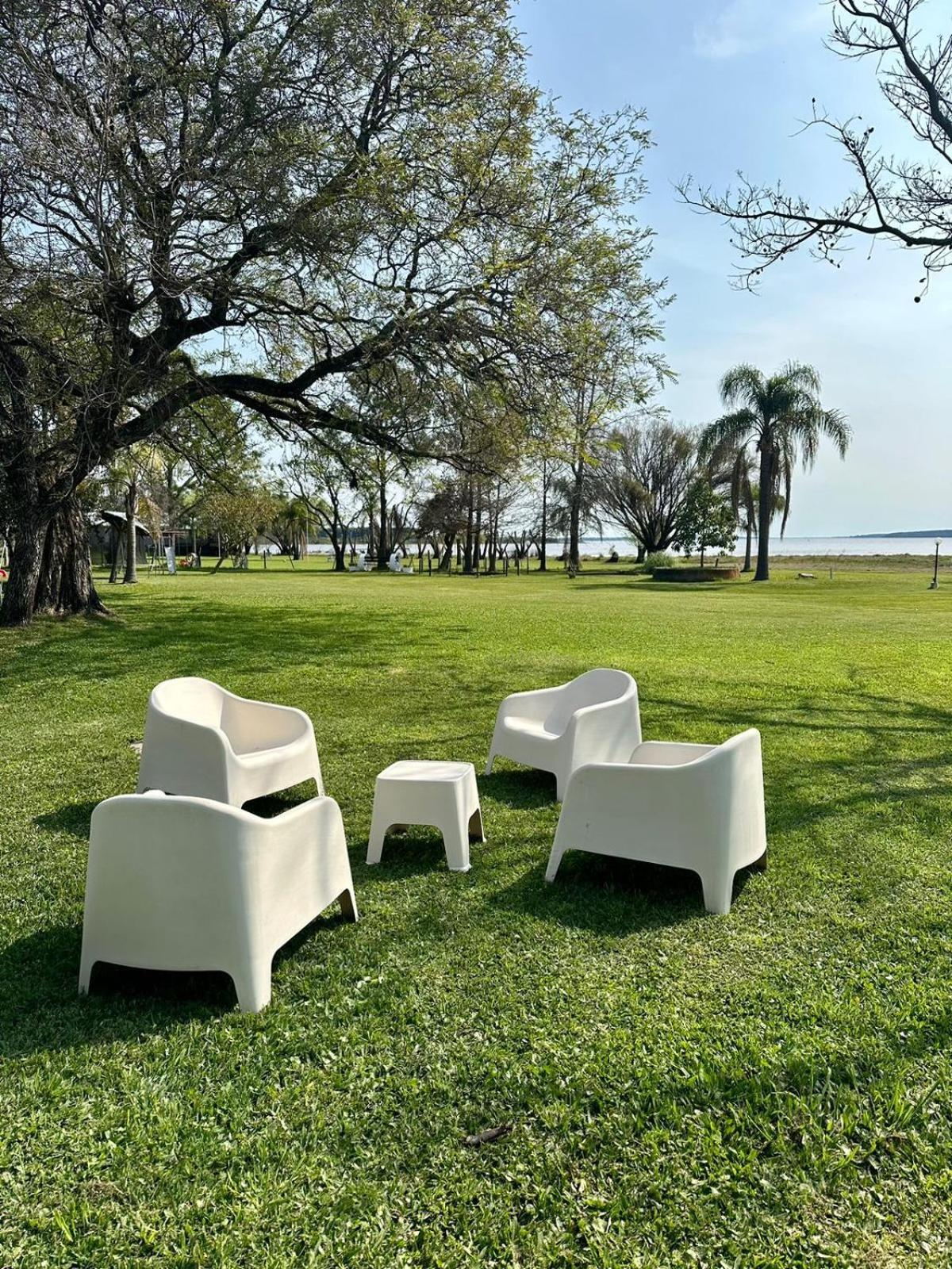 Chalet zona Norte con salida al lago 