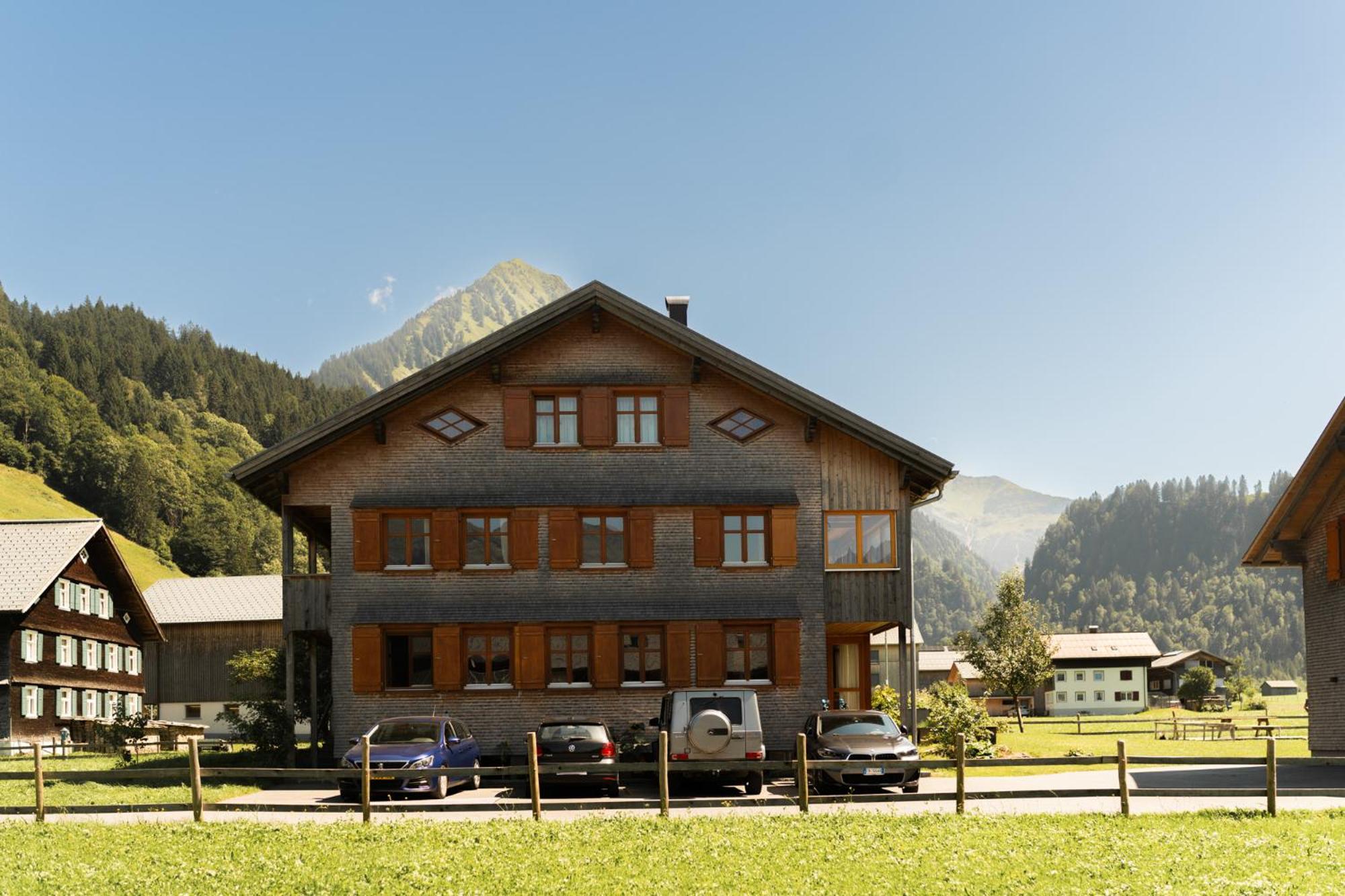 NigschHof