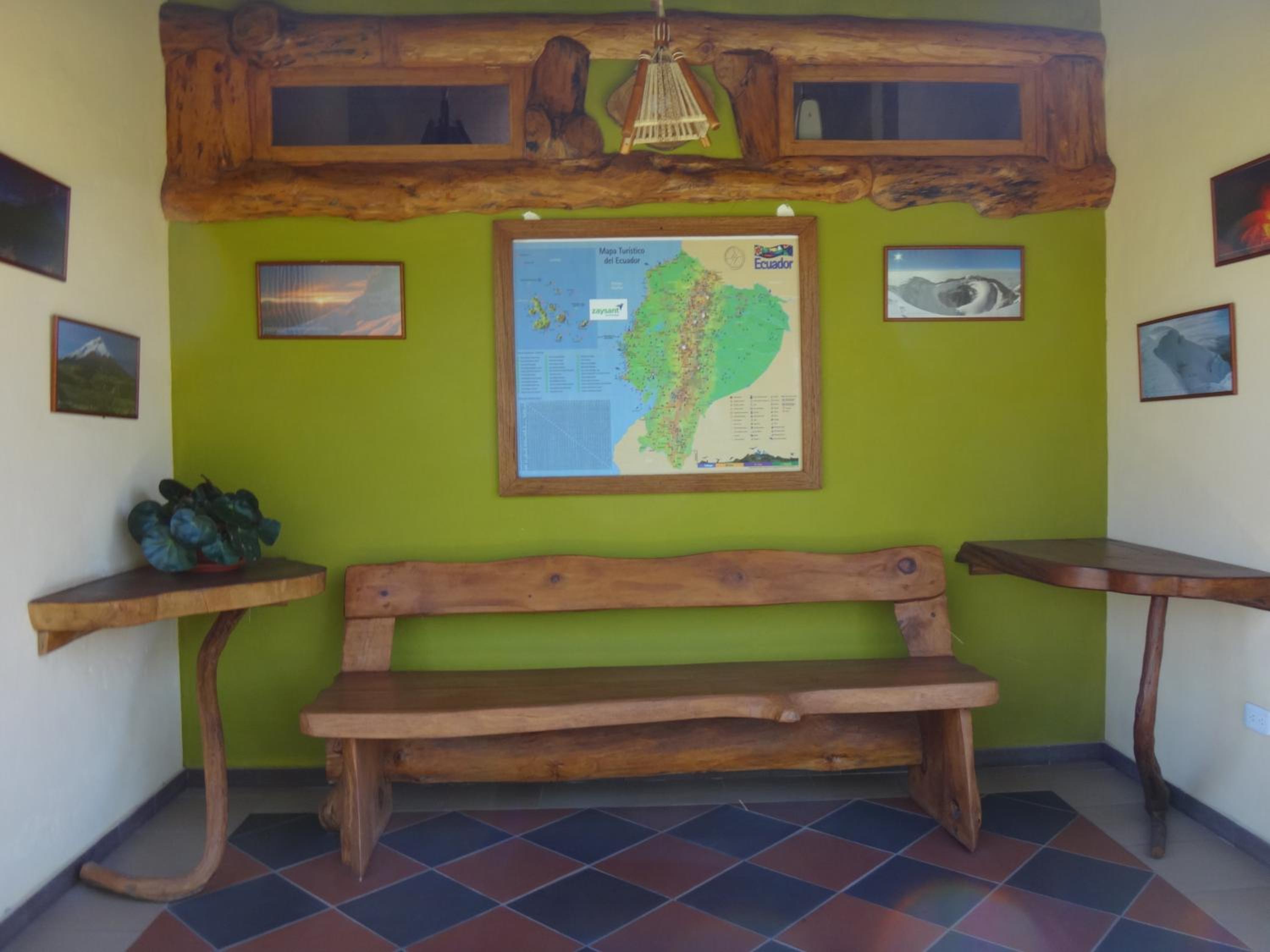 Zaysant Ecolodge
