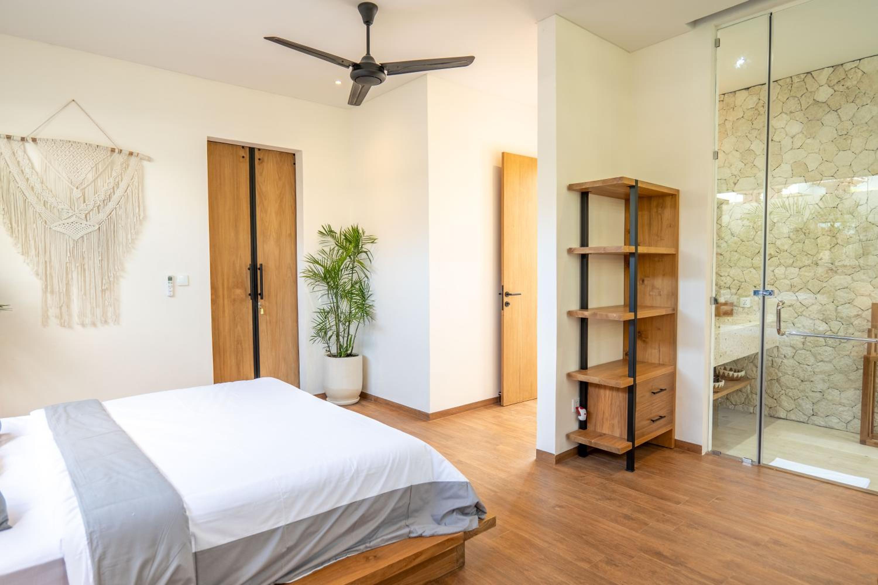Coastal Charm - 2Bedroom Villa Near Dreamland Shore view 3