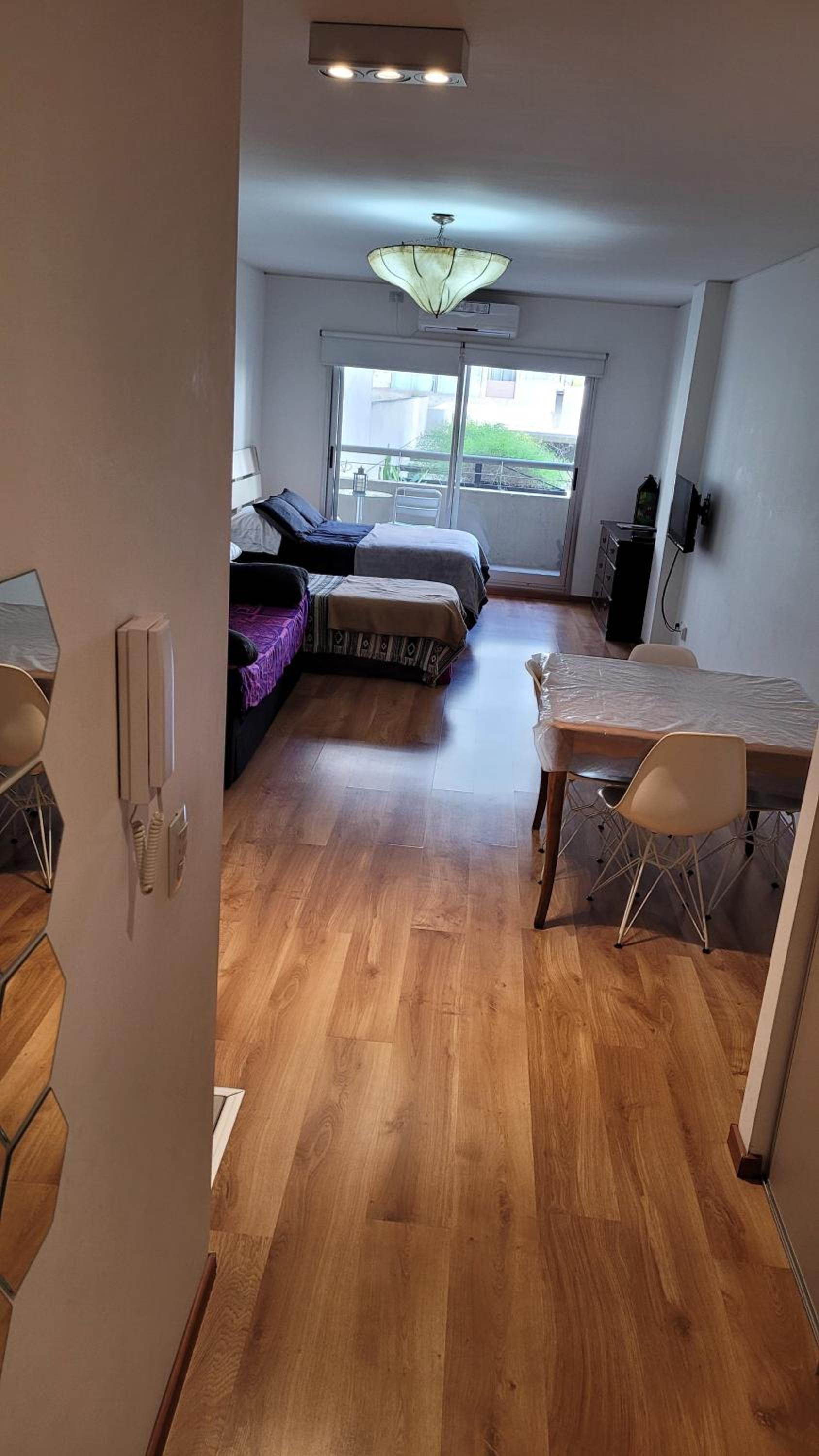 Julia´s apartment