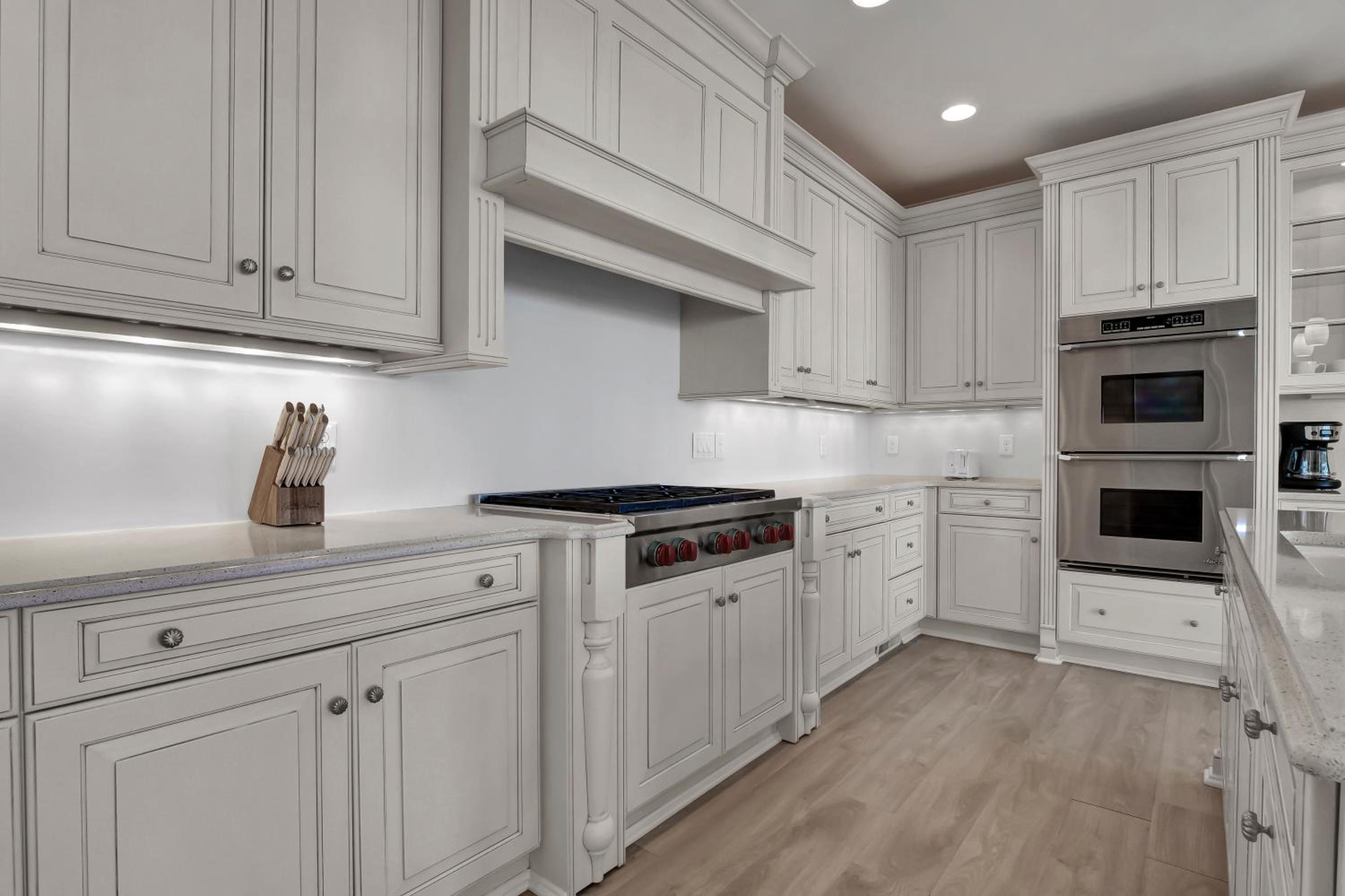 Station 6 by Sea Scape Properties view 5