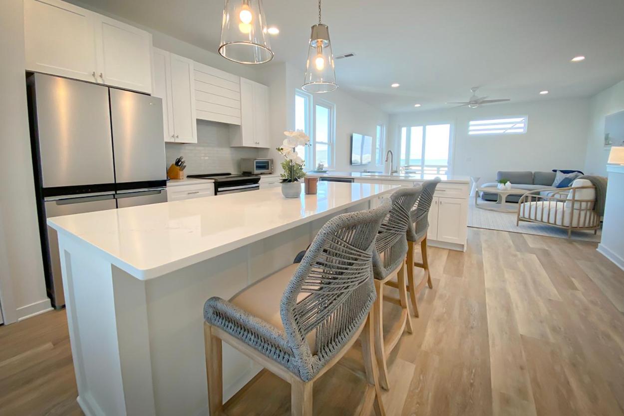 The Place to Be by Sea Scape Properties view 4