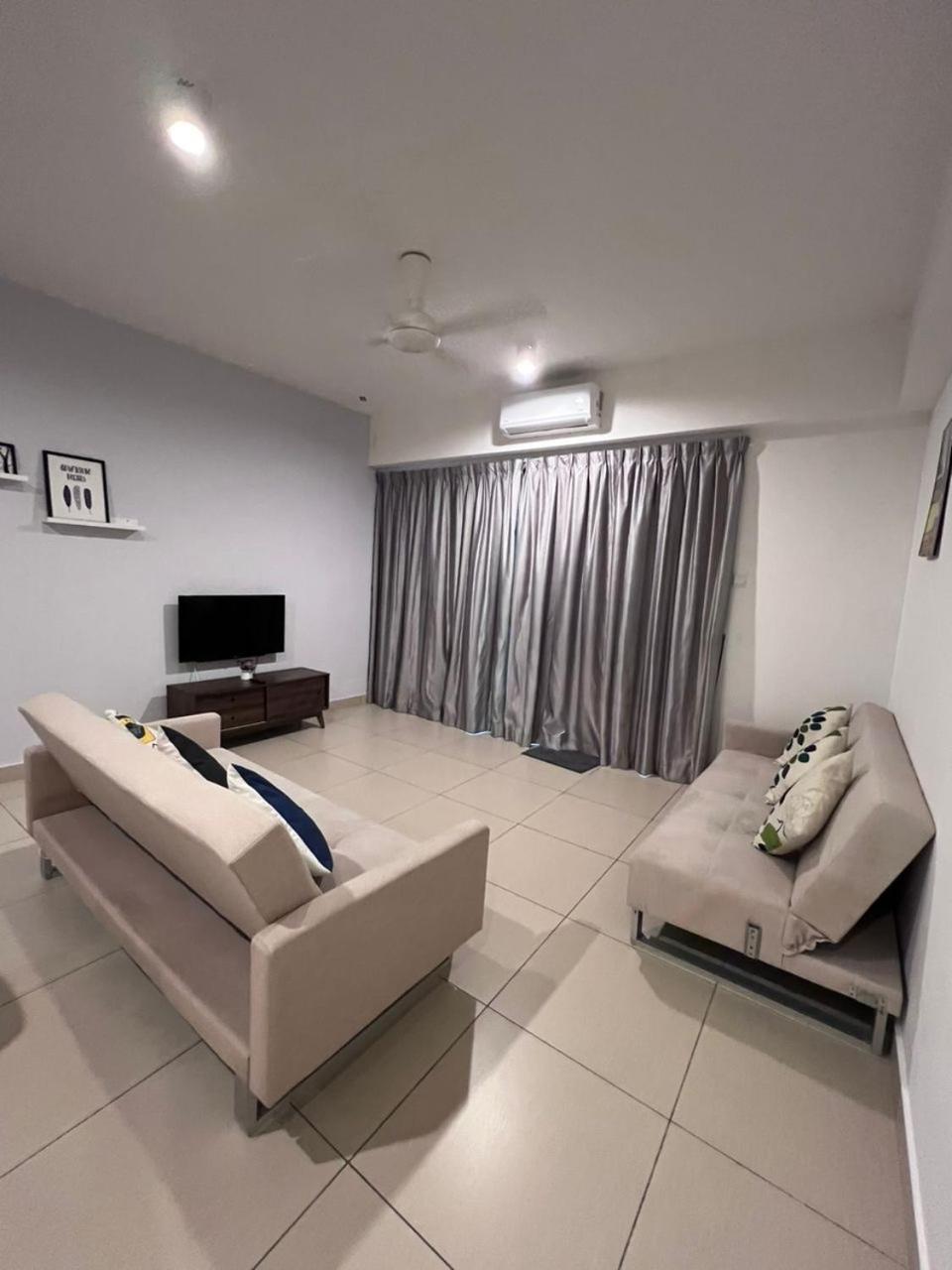 Cooling Spacious Cozy Home photo 3