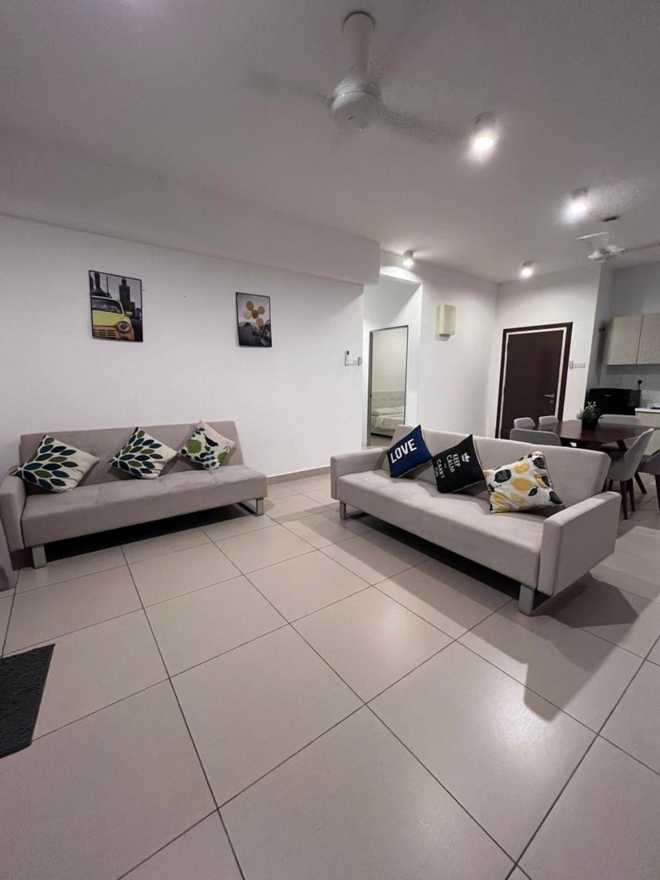Cooling Spacious Cozy Home photo 1