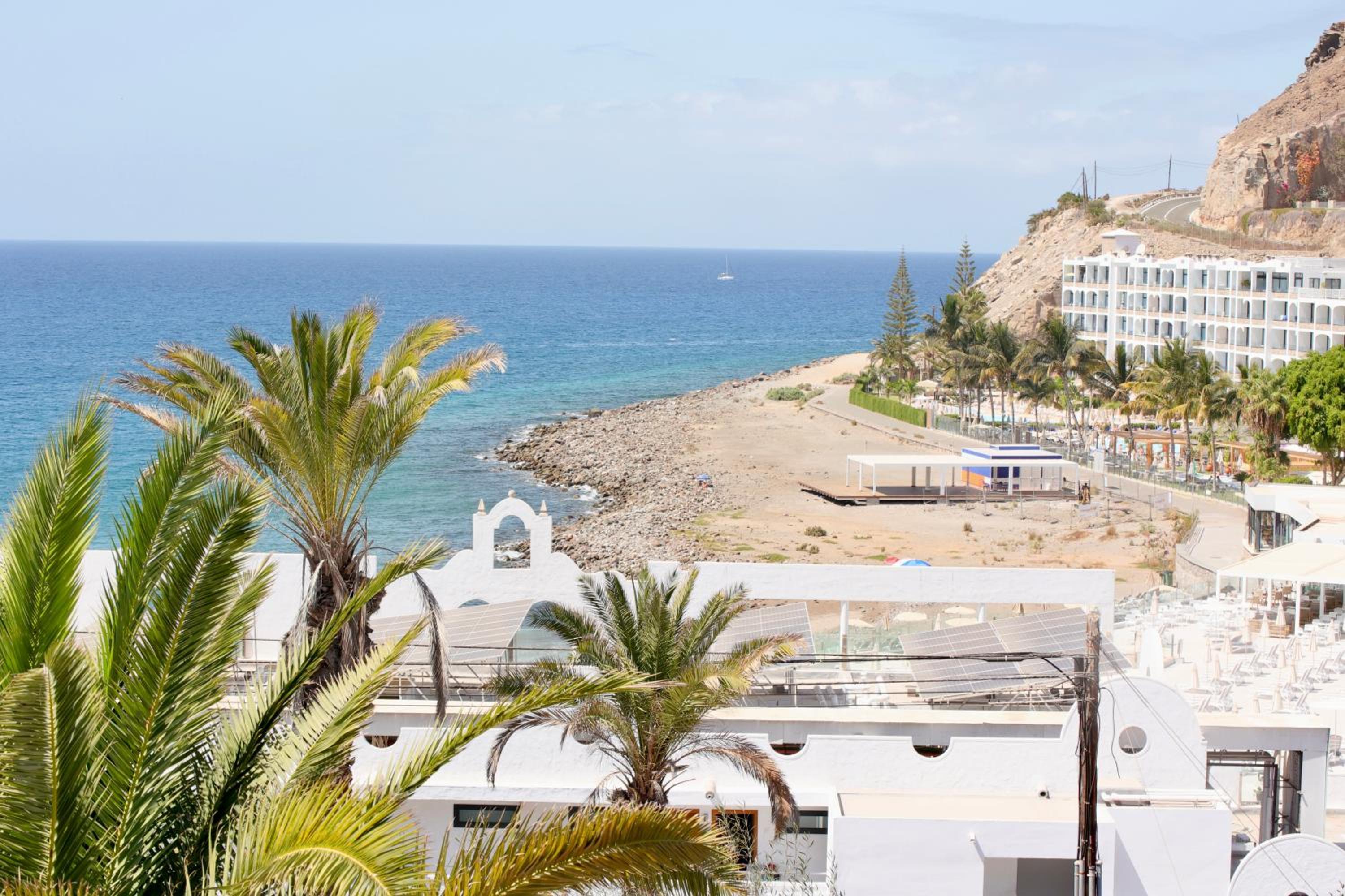 Casa Sangria Beach Views