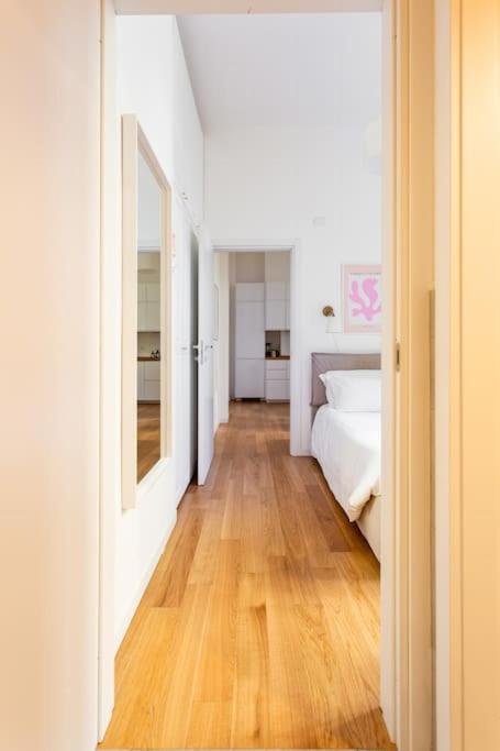 Casa nel centro storico di Milano, Conciliazione