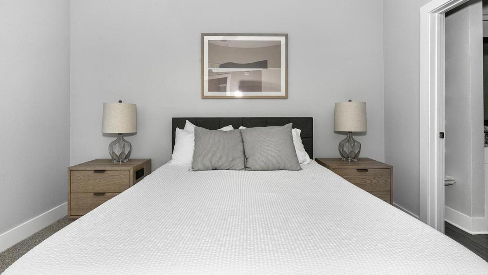 Landing at The Exchange - 2 Bedrooms in San Marco view 2