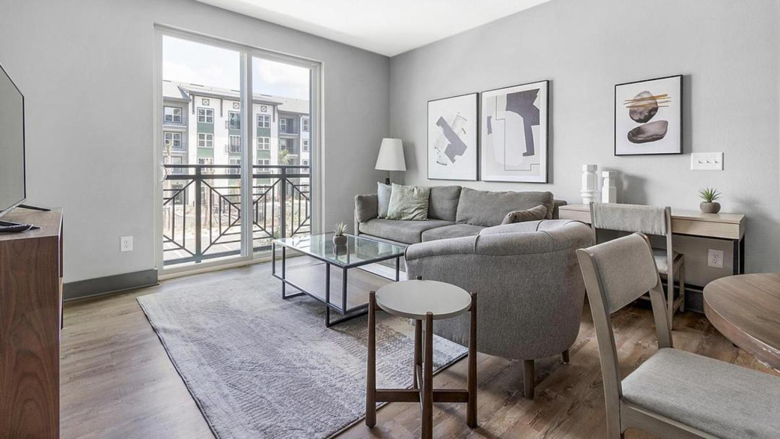 Landing at The Note - 2 Bedrooms in Northside view 4