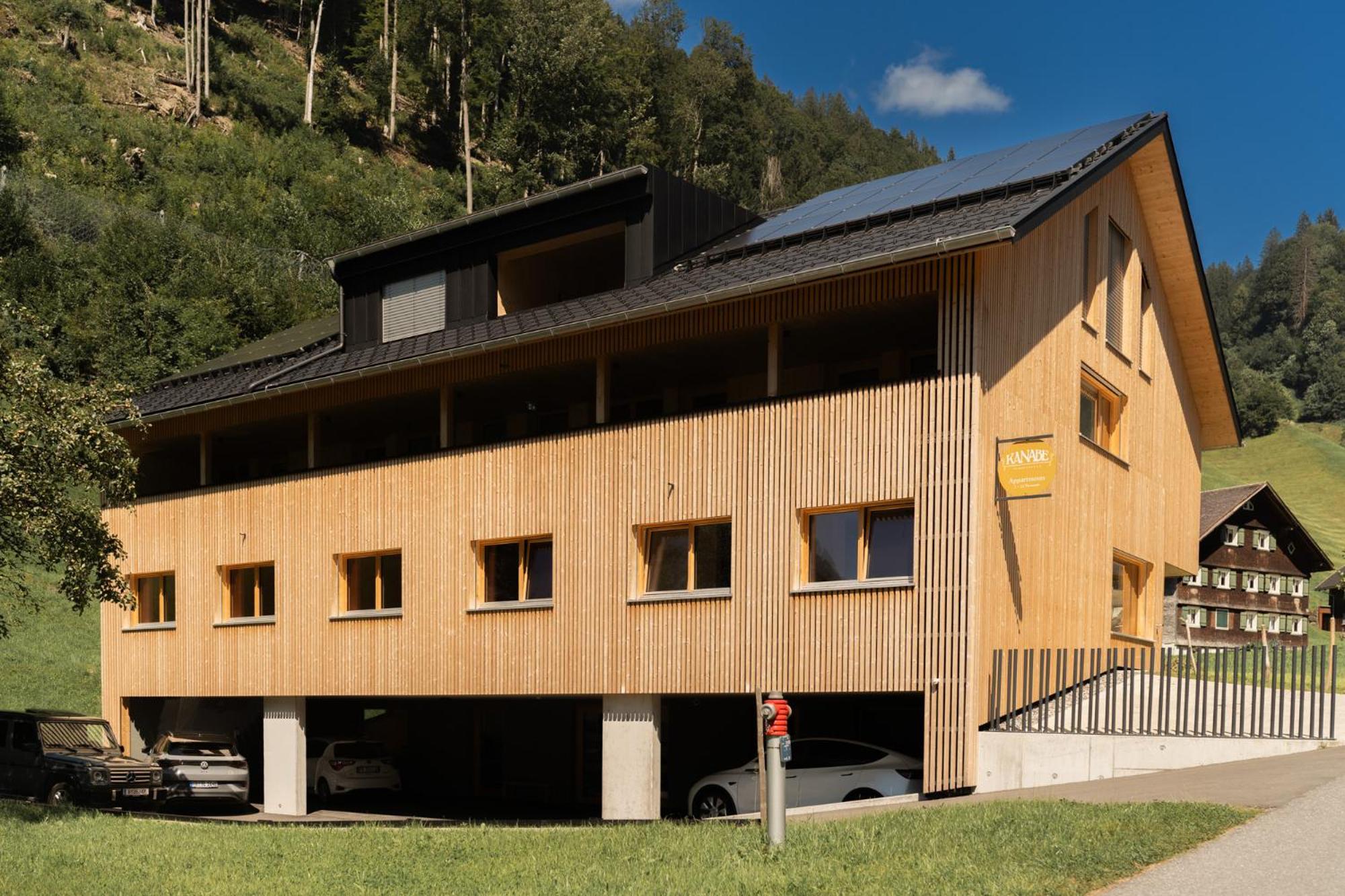 Haus Kanabe