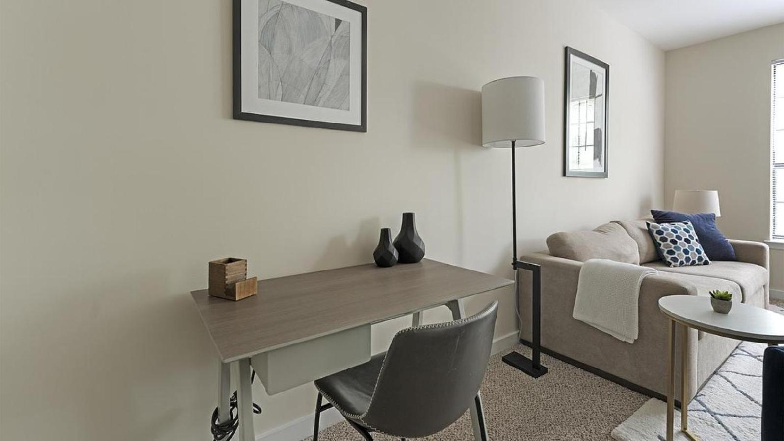 Landing at The Bristol on Union - 1 Bedroom in New Pathways view 3