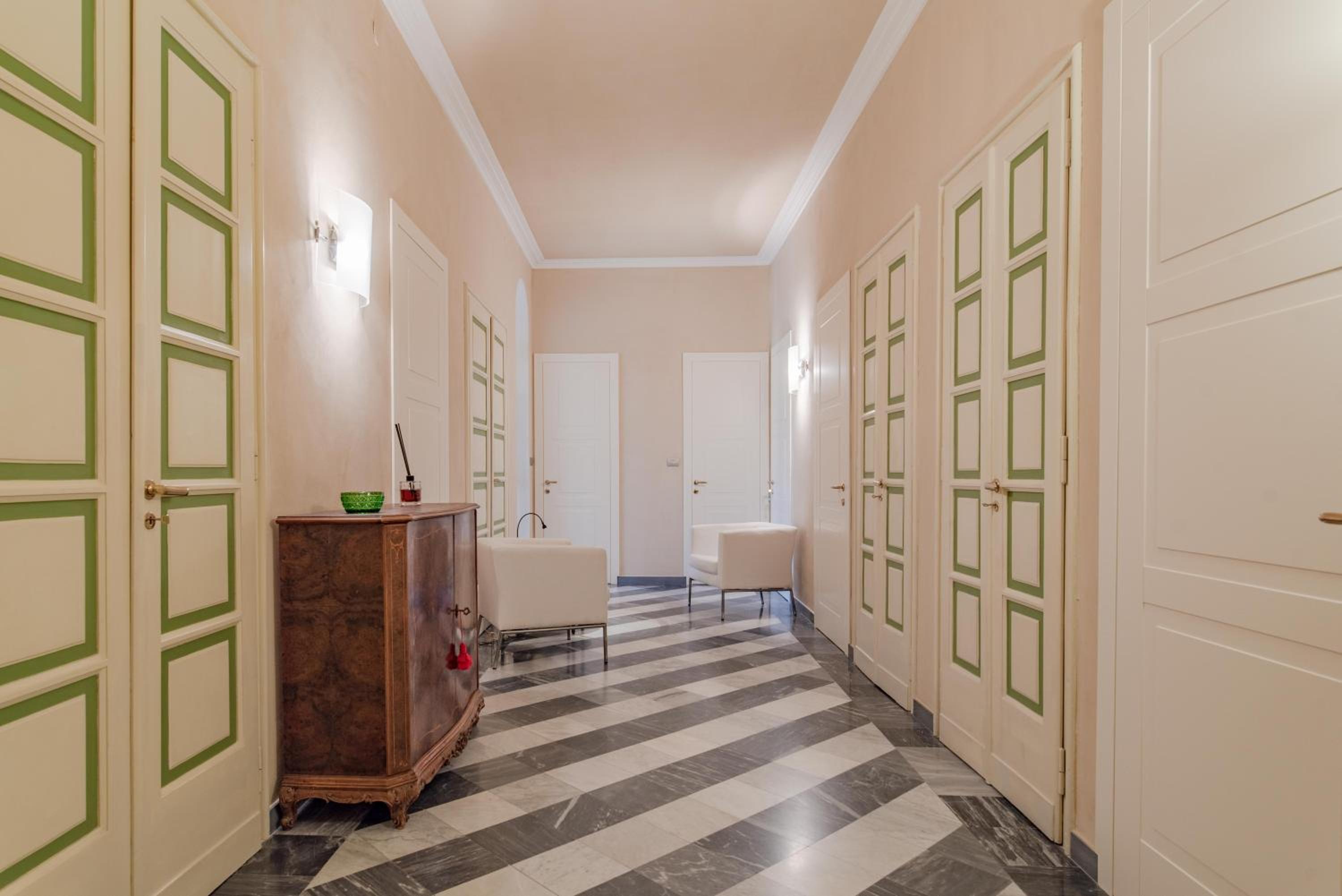San Tommaso, Luxury, 4 rooms view 2
