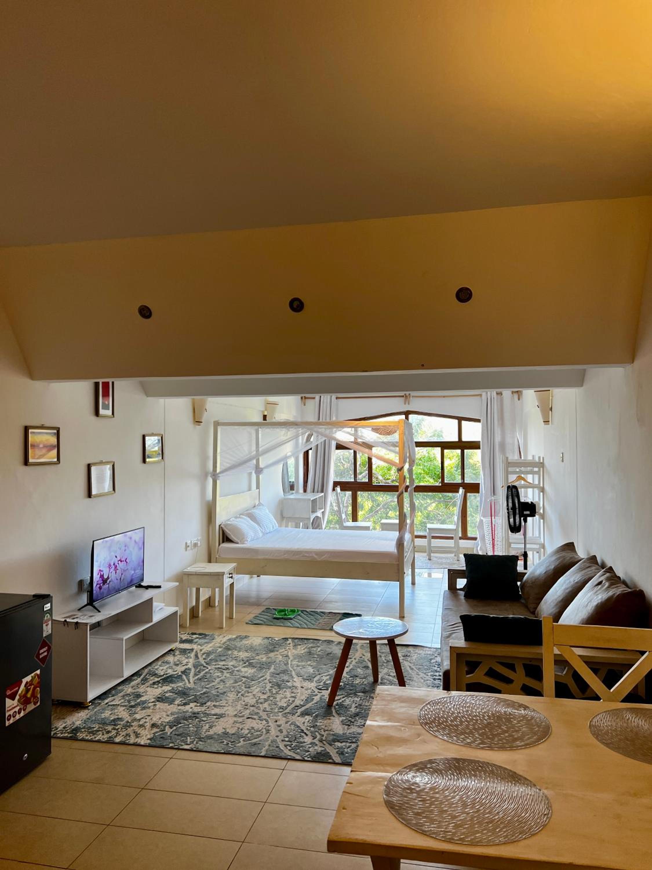Ukunda Vacations - Golden Sun Studio Apartment - Property Image 8