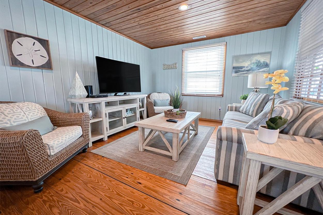 Sand Dollar Retreat by Sea Scape Properties view 4