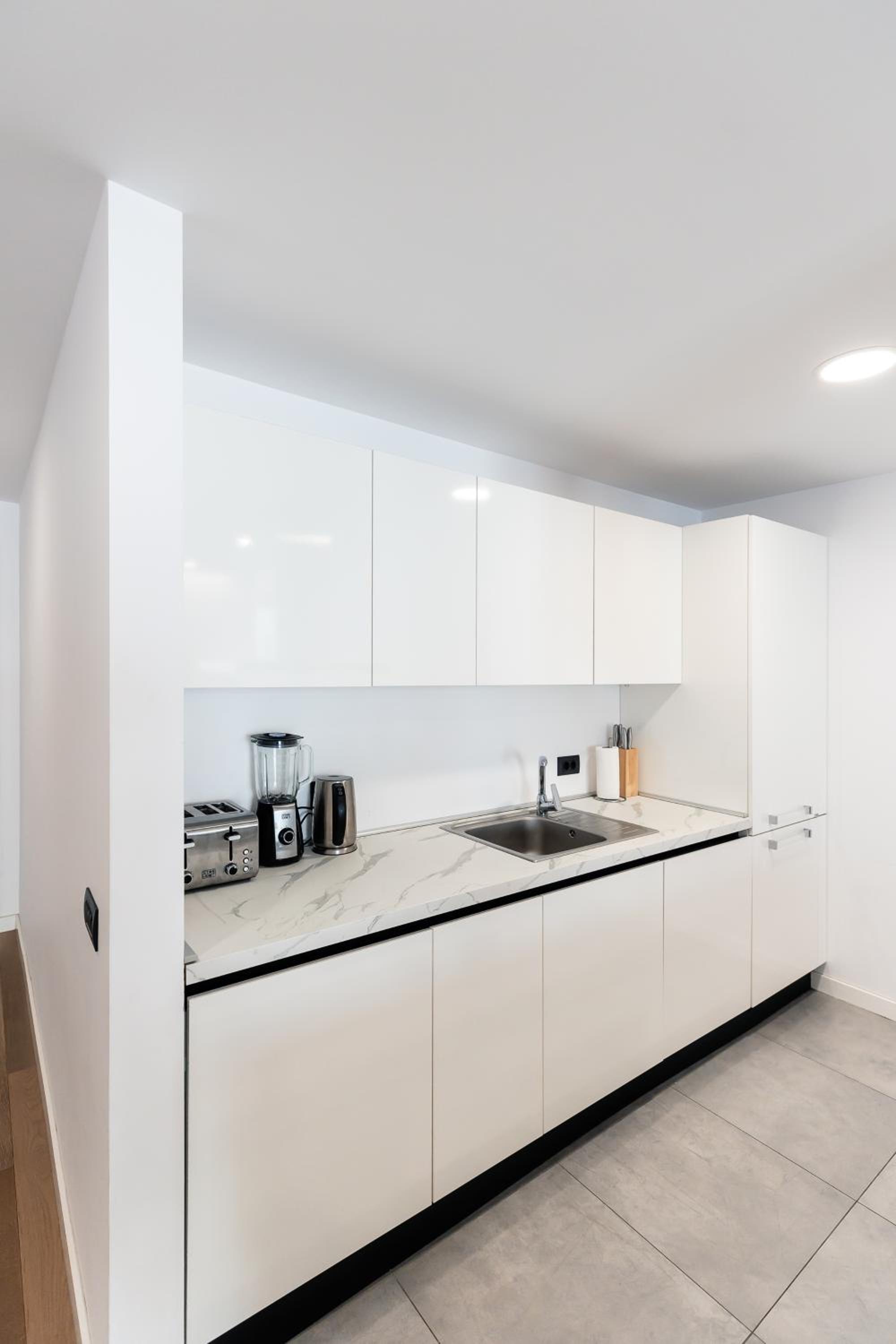 Vision - Exclusive Herastrau Apt with Parking