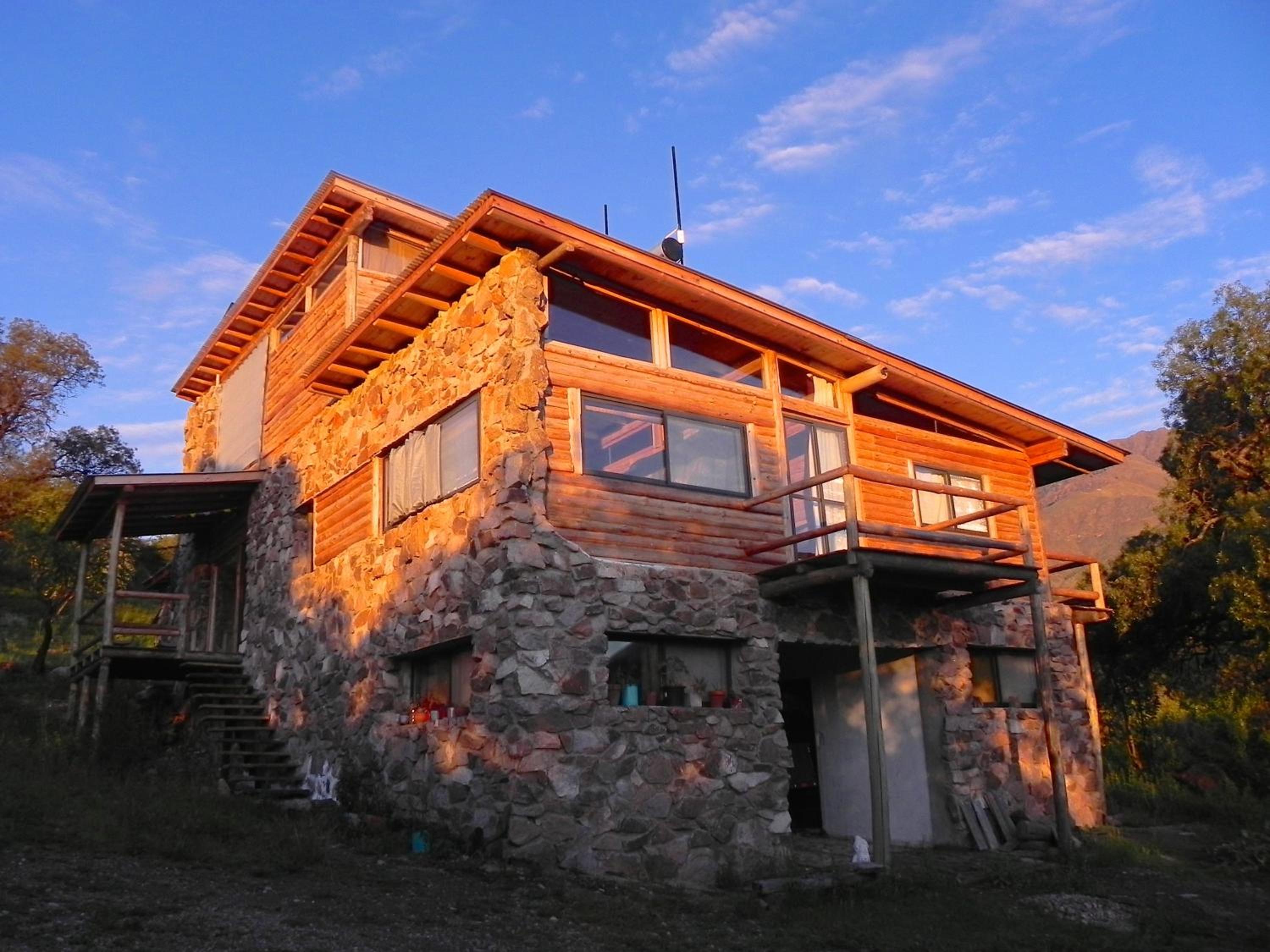 Tierra Sagrada Eco Lodge