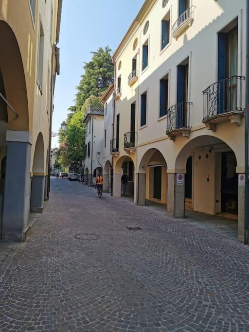 enJoy Home - Monolocale S Sofia sui tetti di Padova view 4