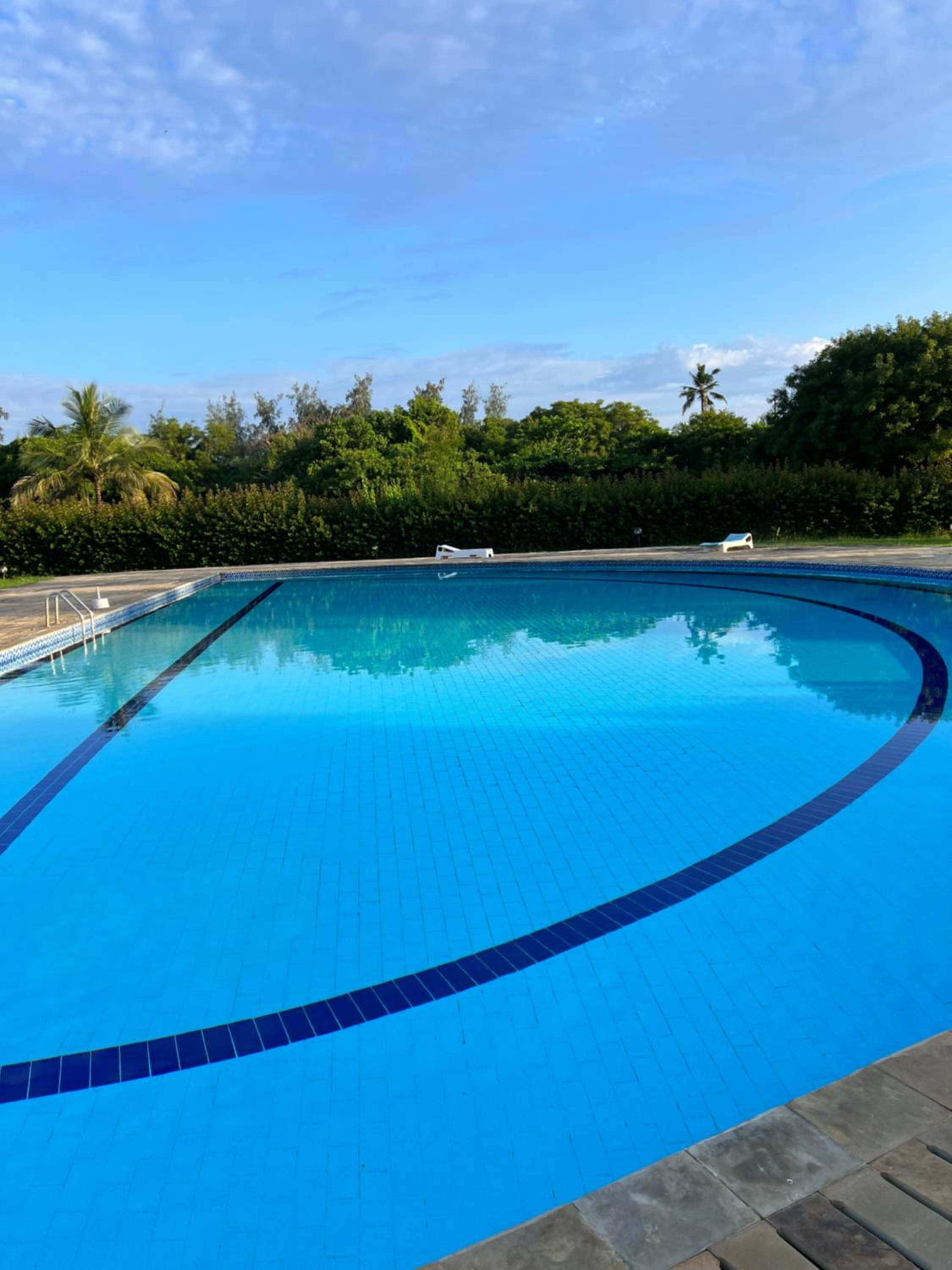 Golden Beachfront Studios view 2