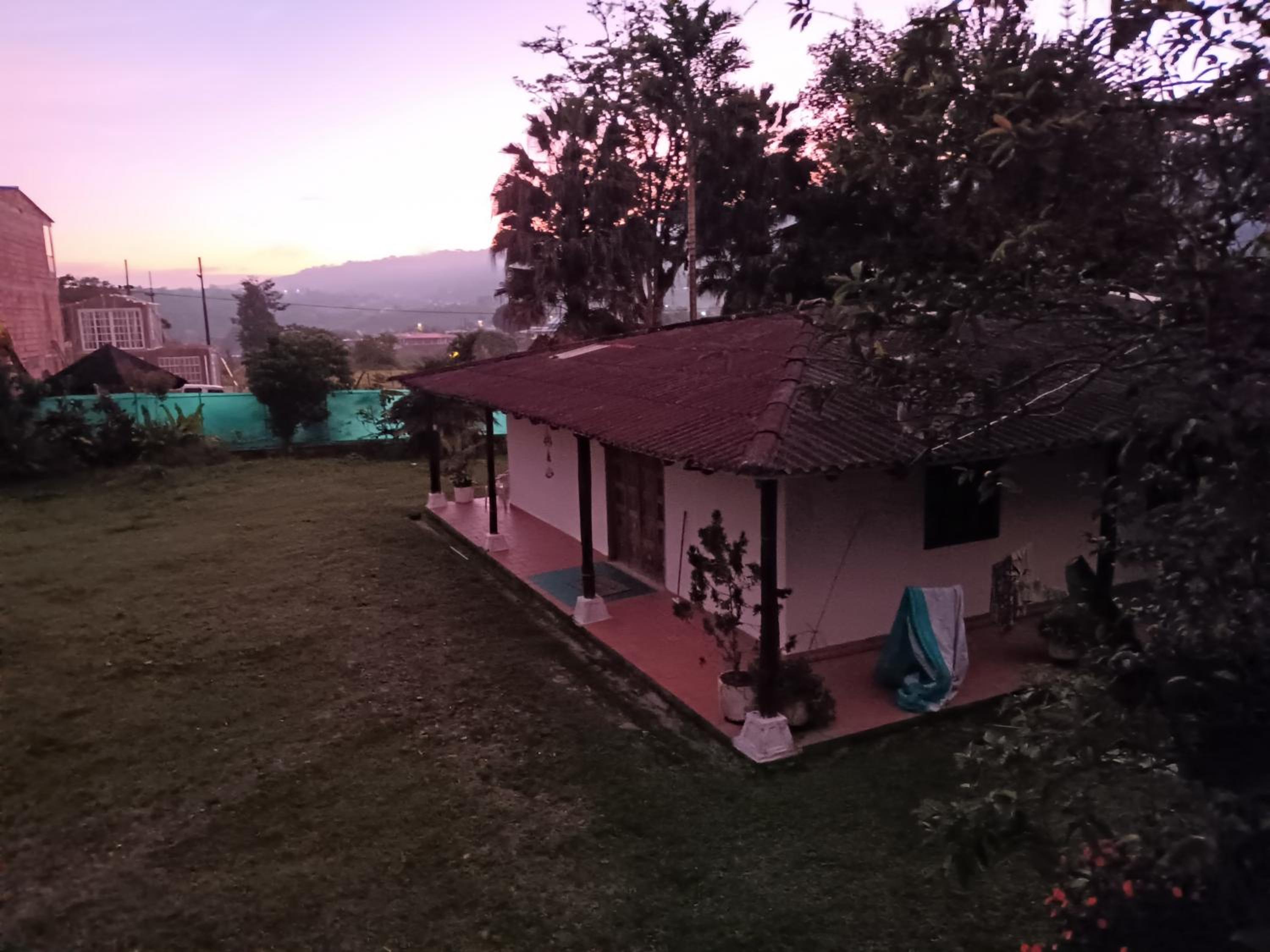 cabaña grande ecopolis hospedaje