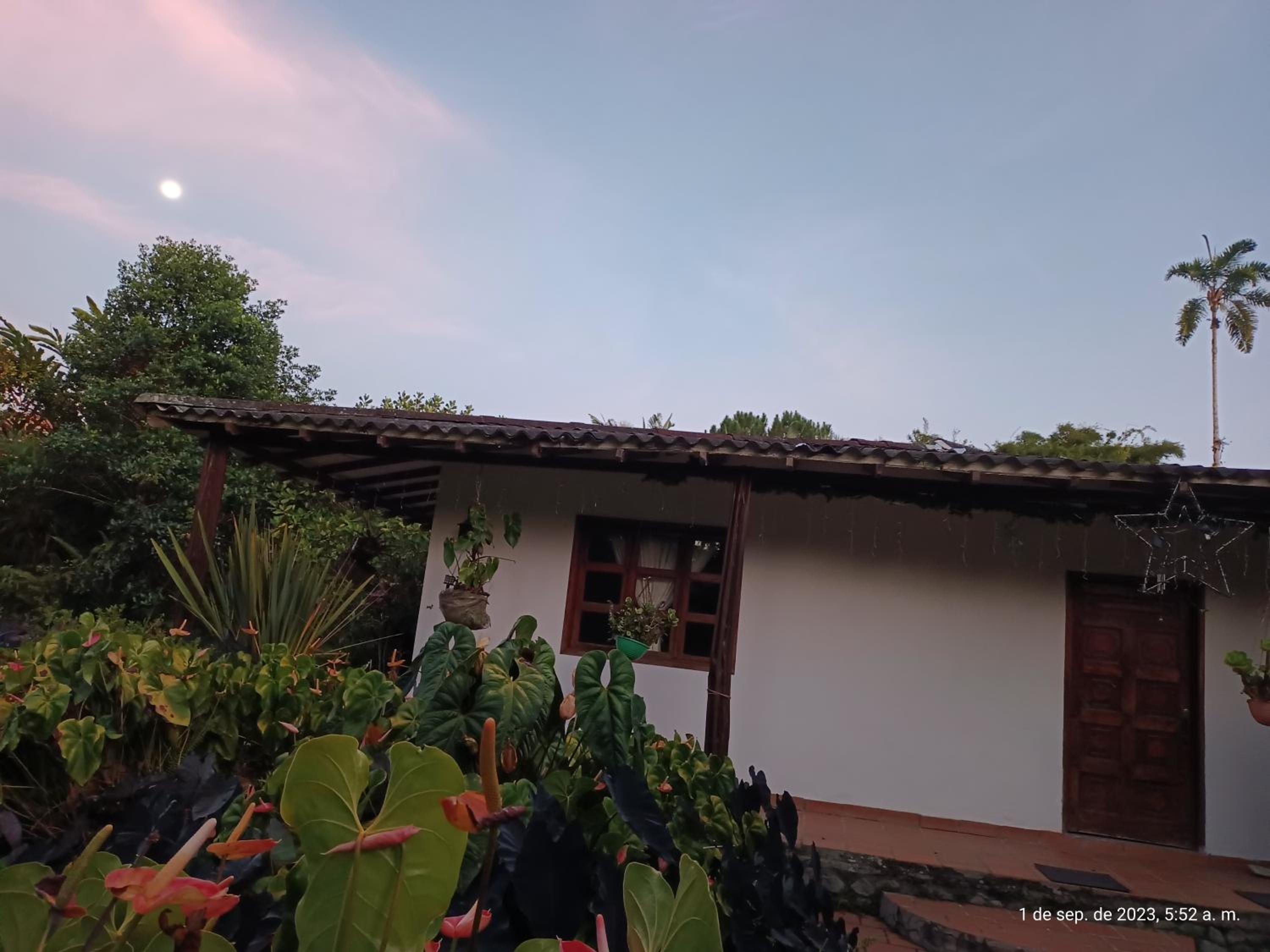 cabaña grande ecopolis hospedaje