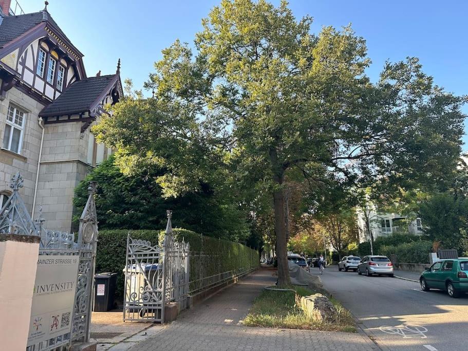 Ruhige Stadtperle mit Garten
