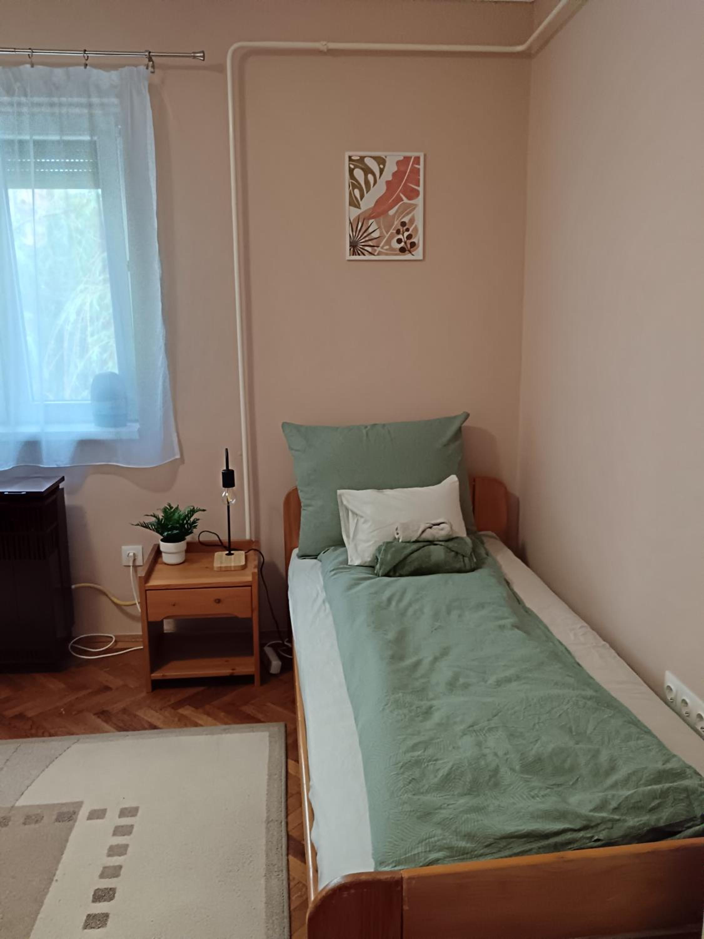 Tulipán Apartman
