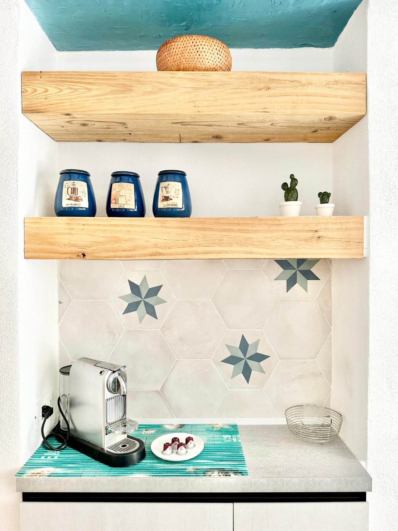 Hostdomus - Varigotti Suite en Varigotti — kitchen