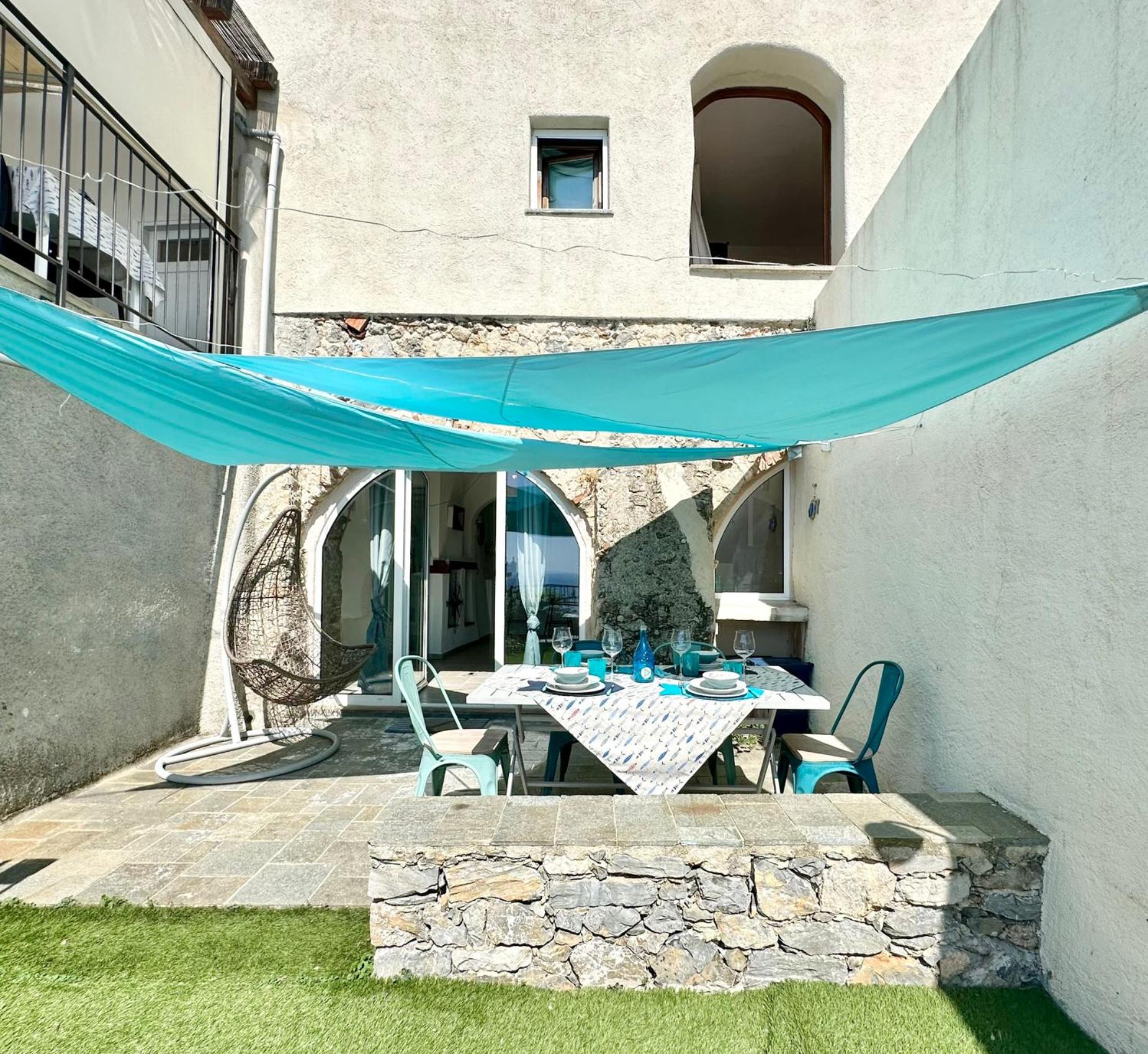 Hostdomus - Varigotti Suite en Varigotti — balance & terrace