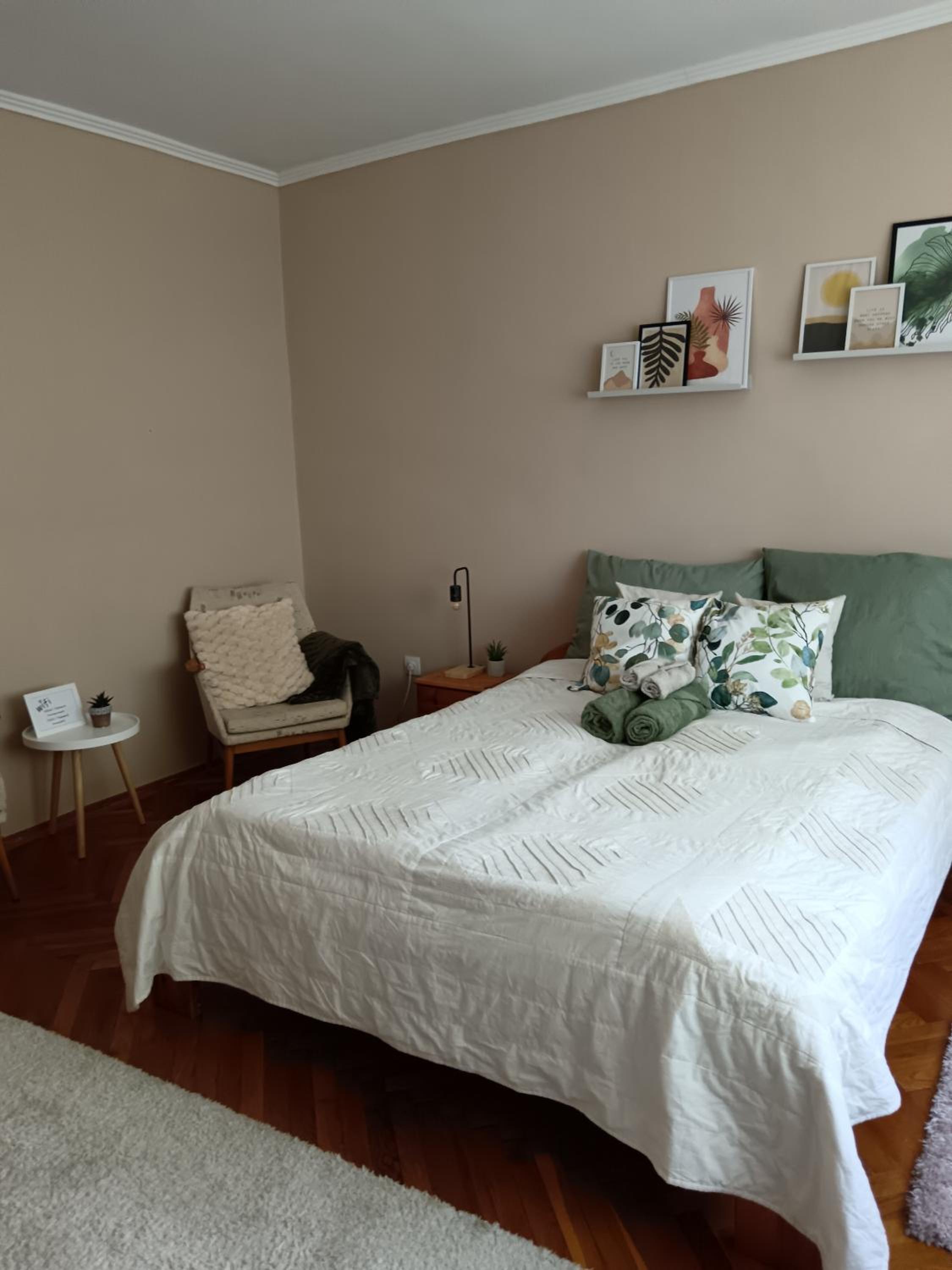 Tulipán Apartman